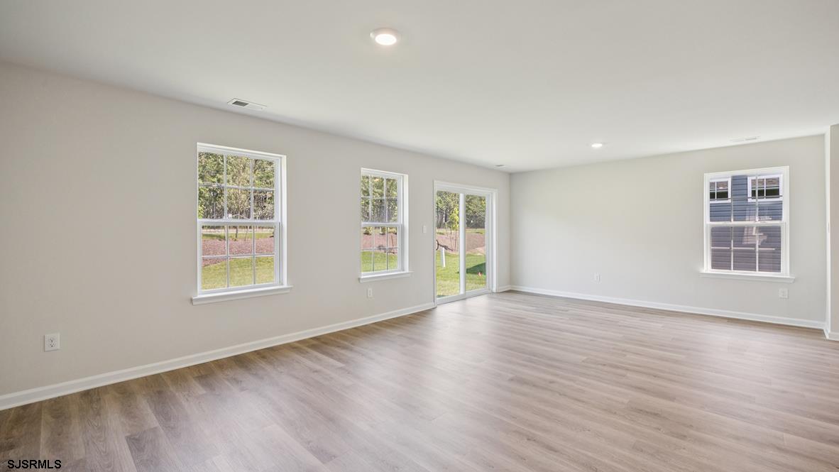 219 Huntington Dr