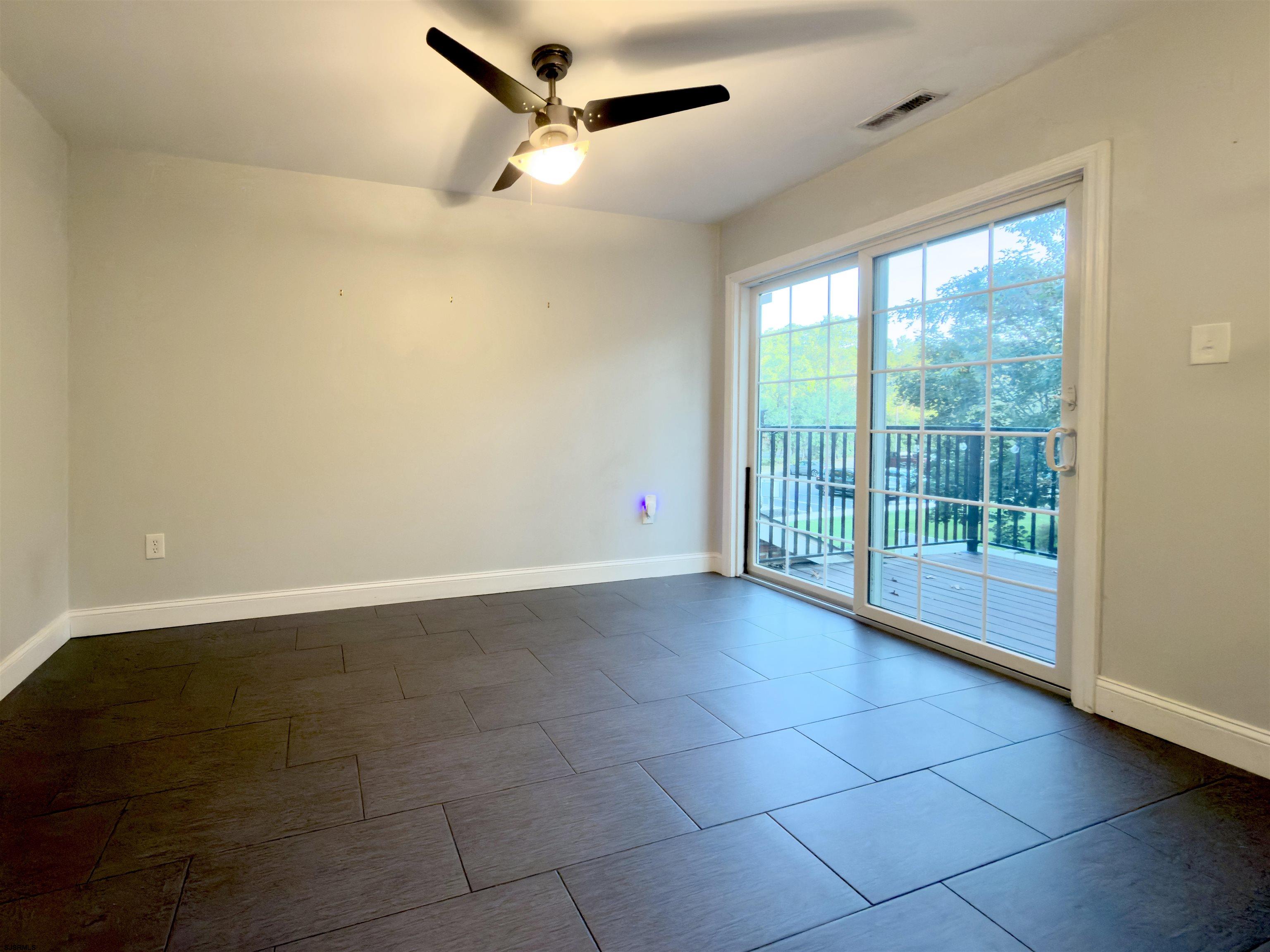 1553 Thomas Jefferson Ct