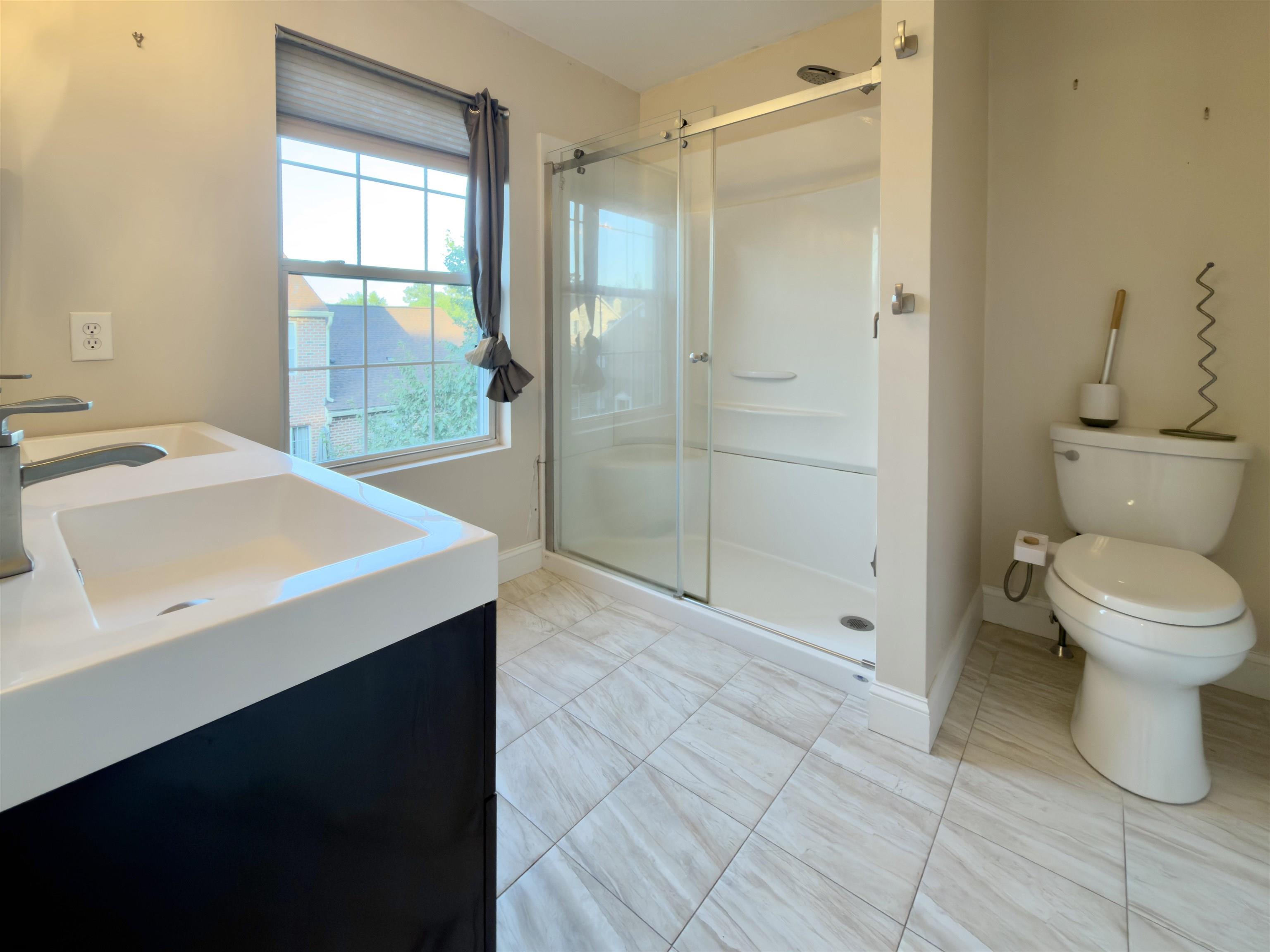 1553 Thomas Jefferson Ct