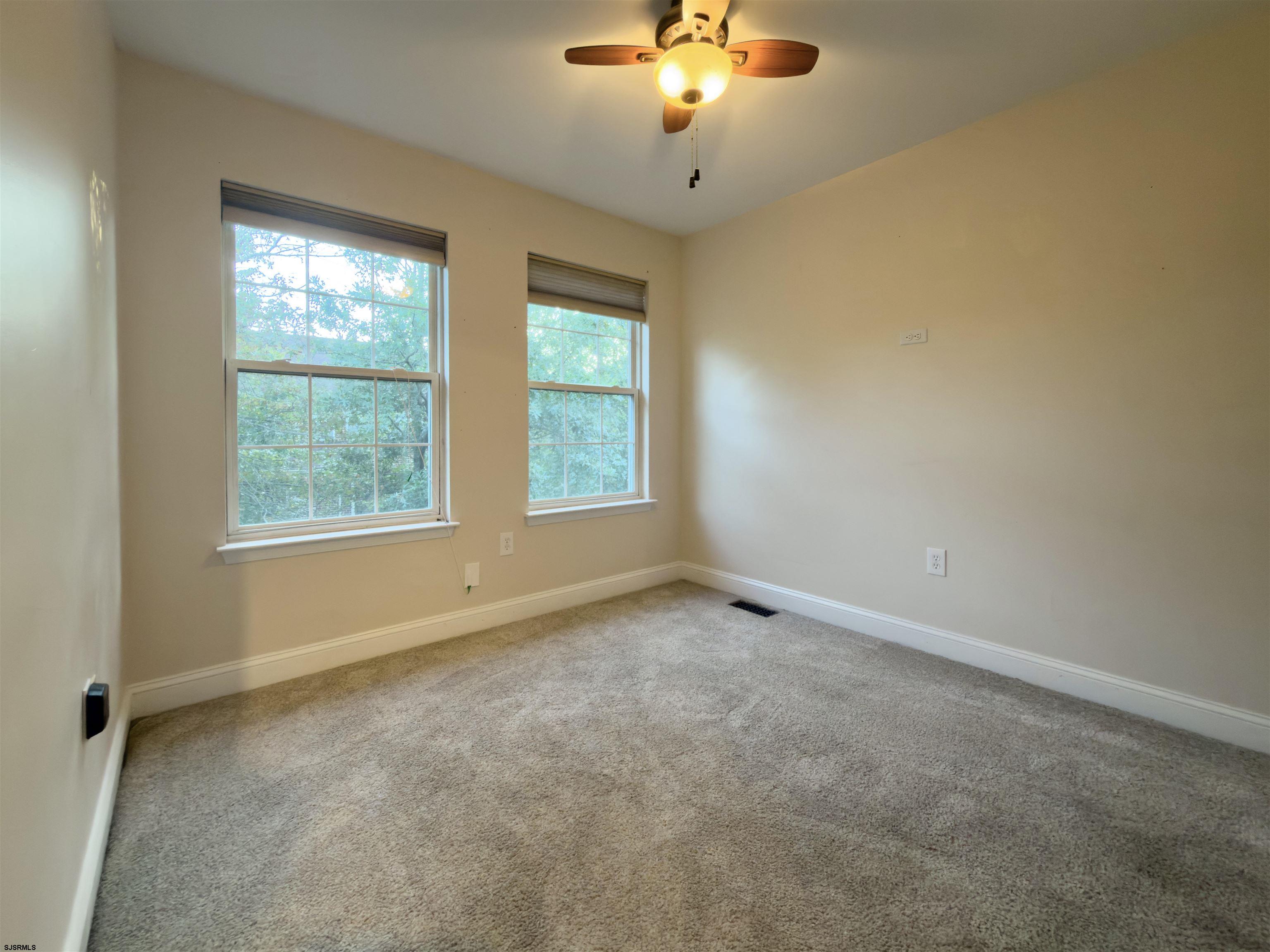 1553 Thomas Jefferson Ct