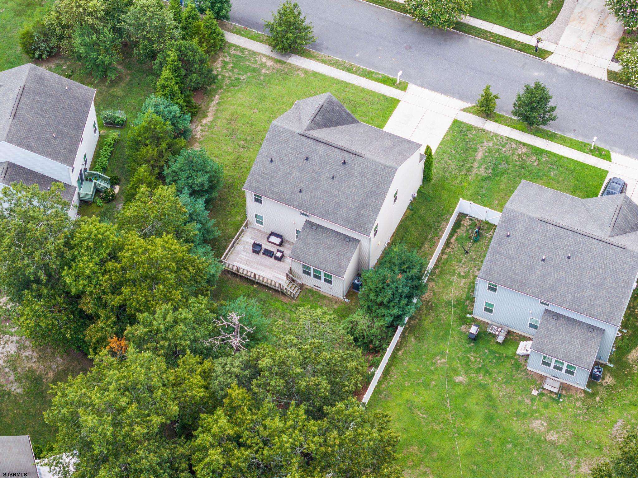 611044 | Photo 29
