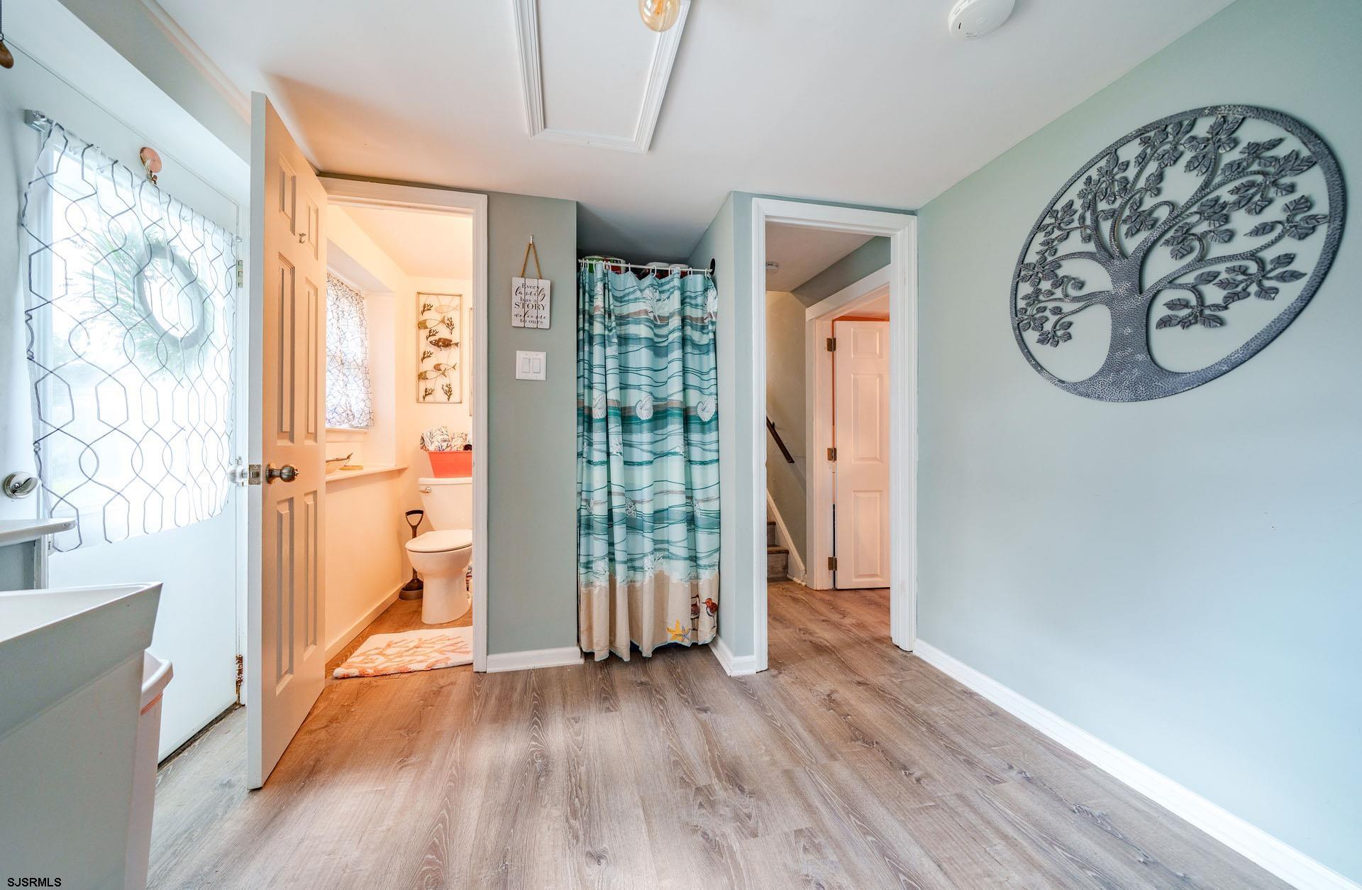 7 Vassar Dr