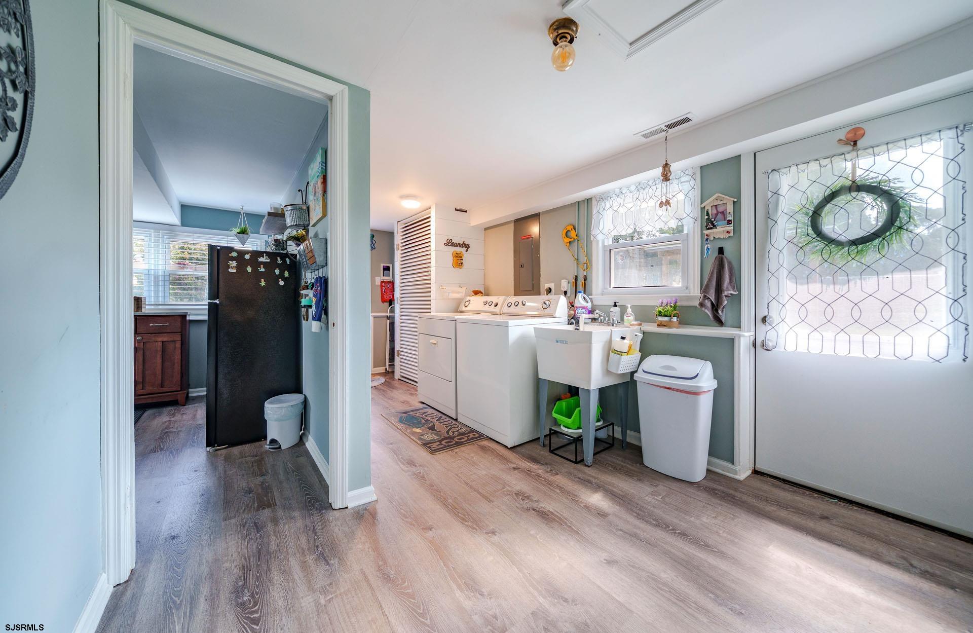 7 Vassar Dr