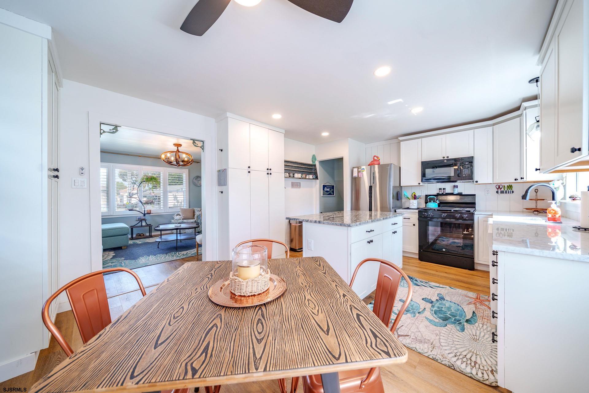 7 Vassar Dr