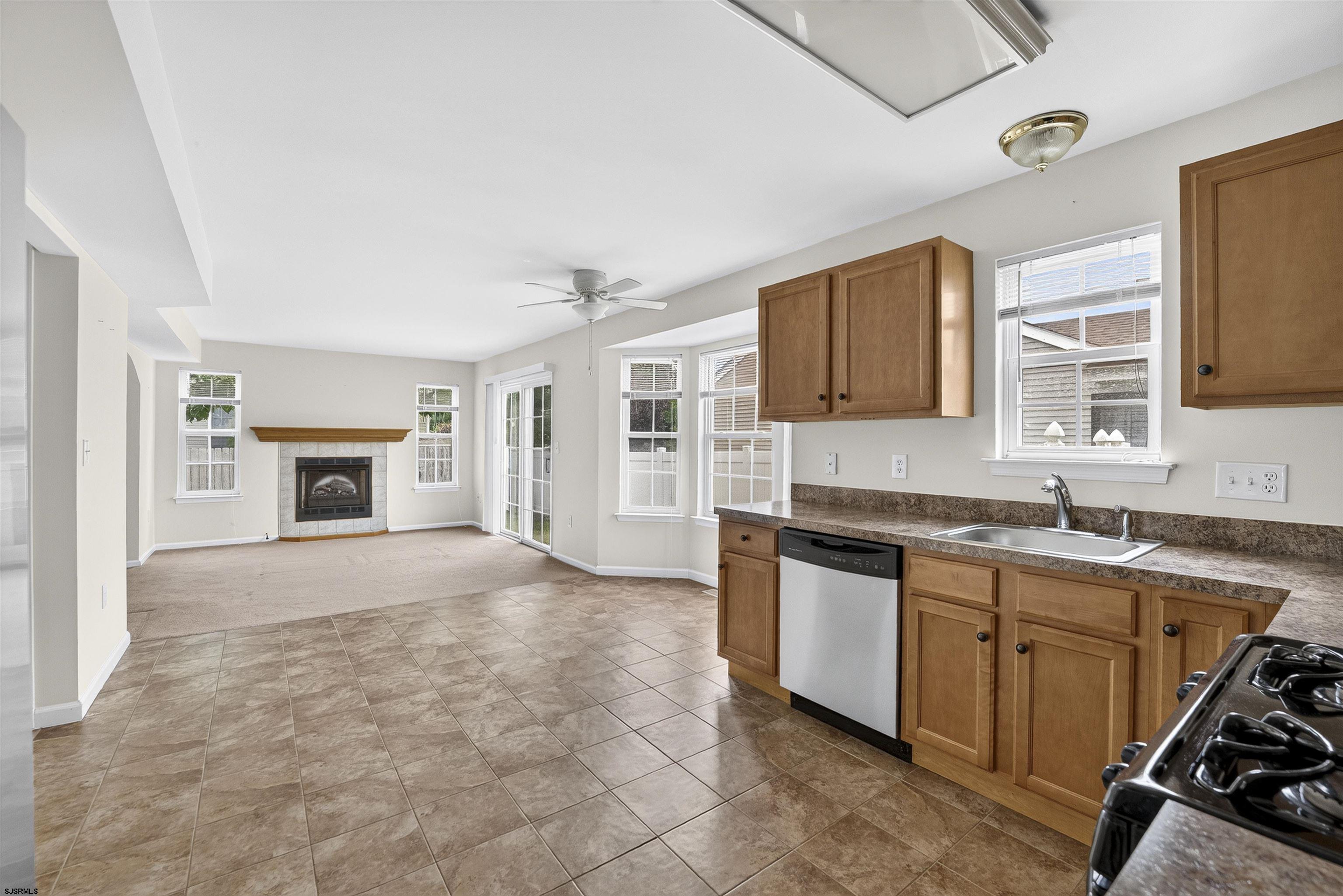 1008 Saint Clair Blvd
