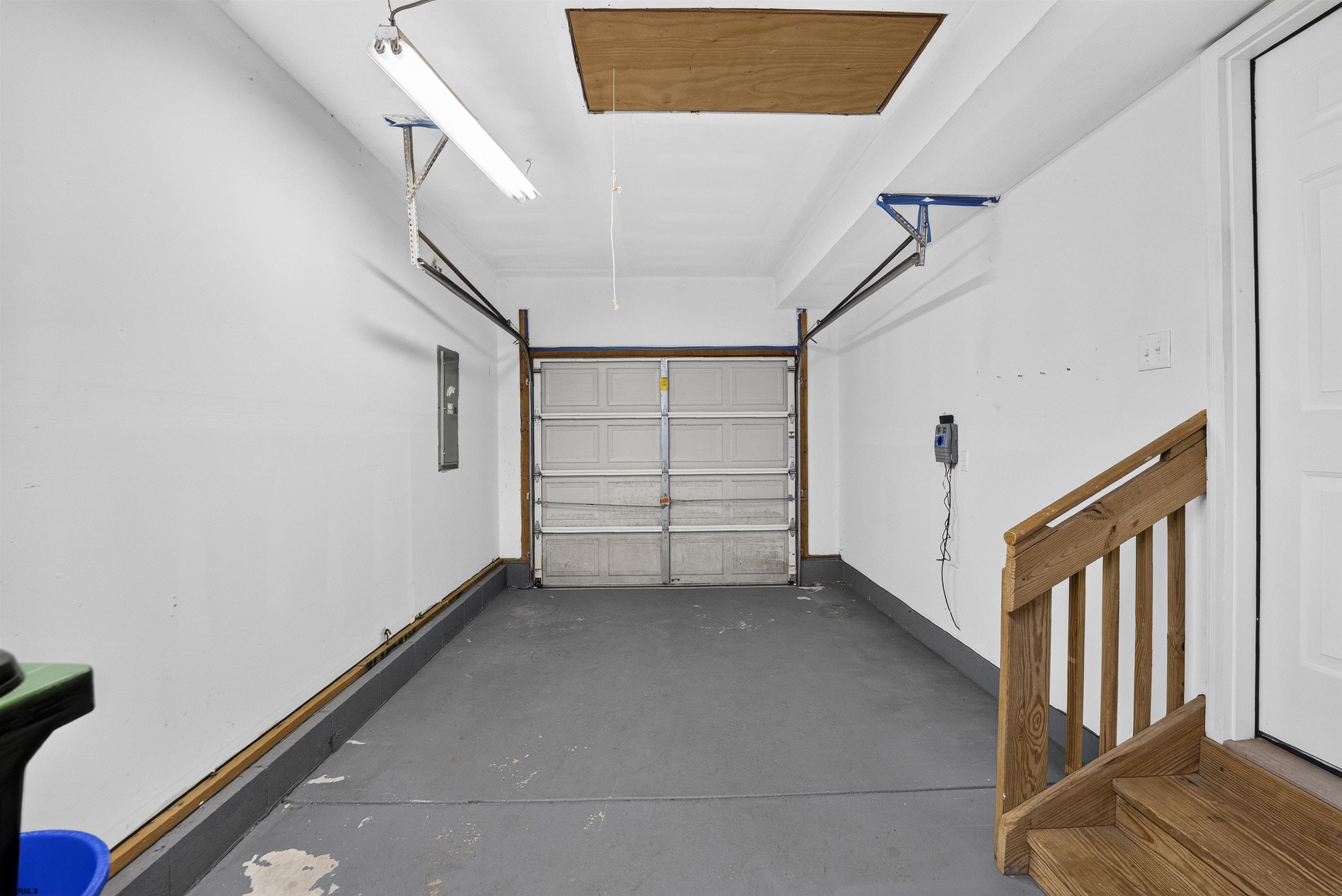 1008 Saint Clair Blvd