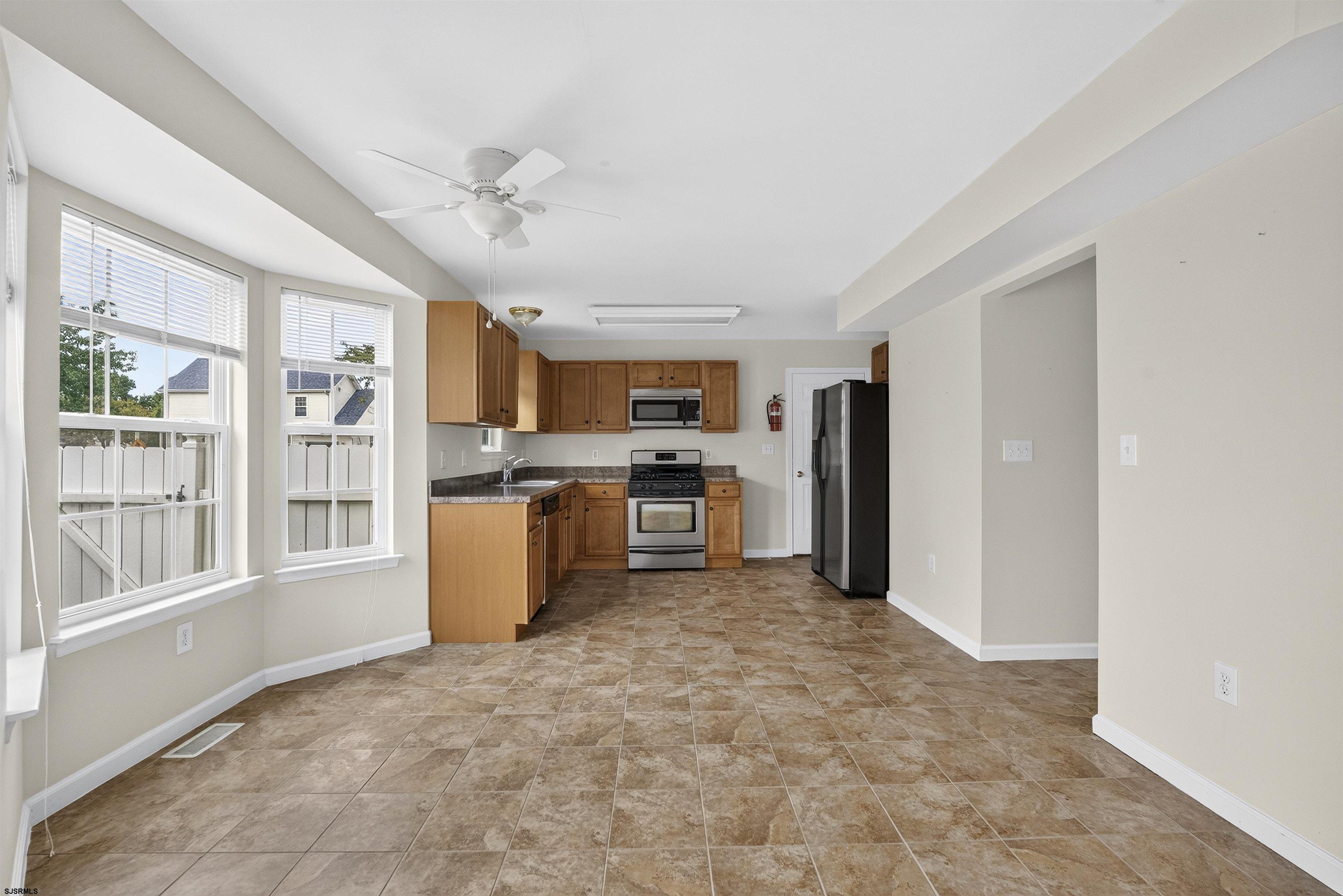 1008 Saint Clair Blvd