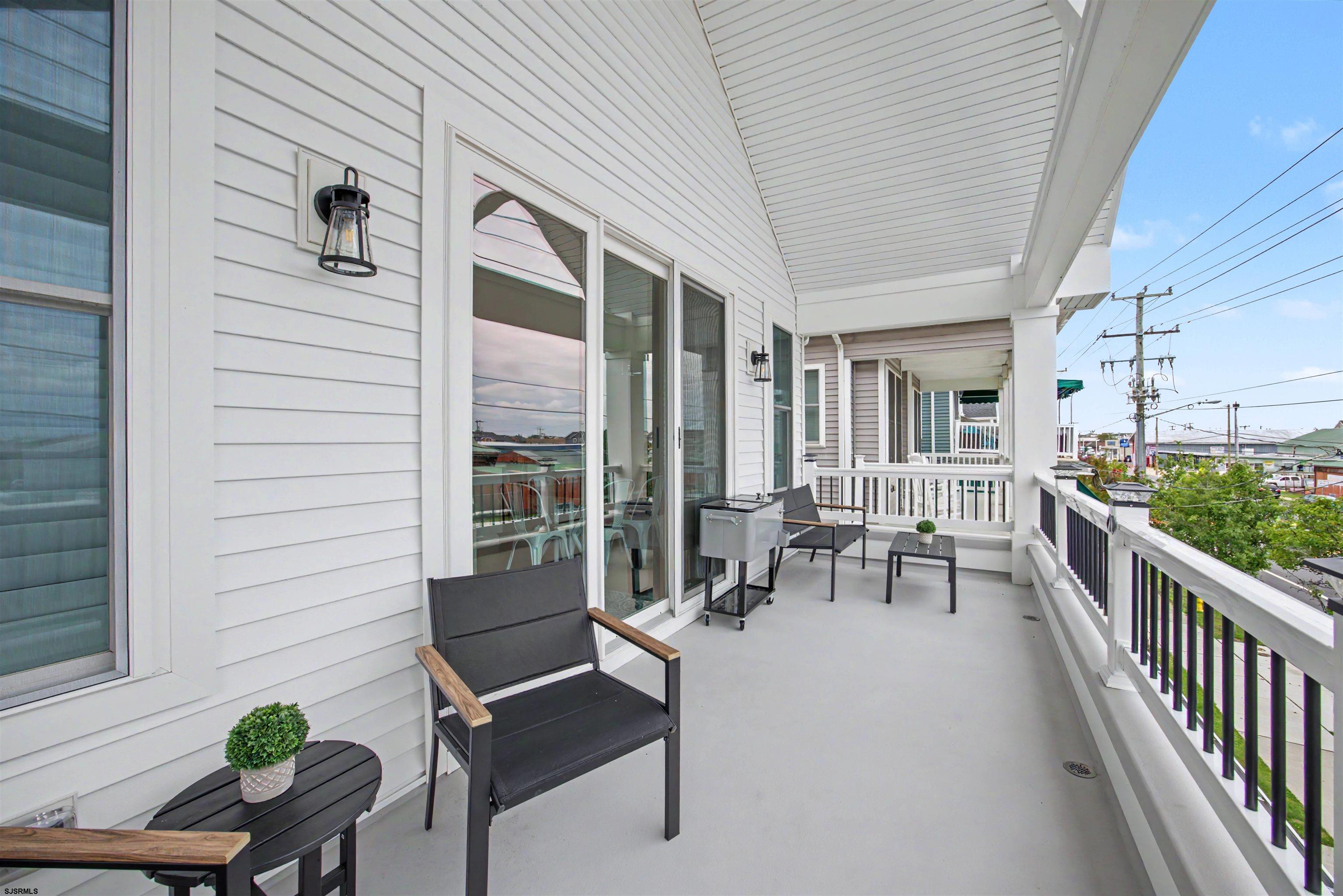 1117 West Avenue