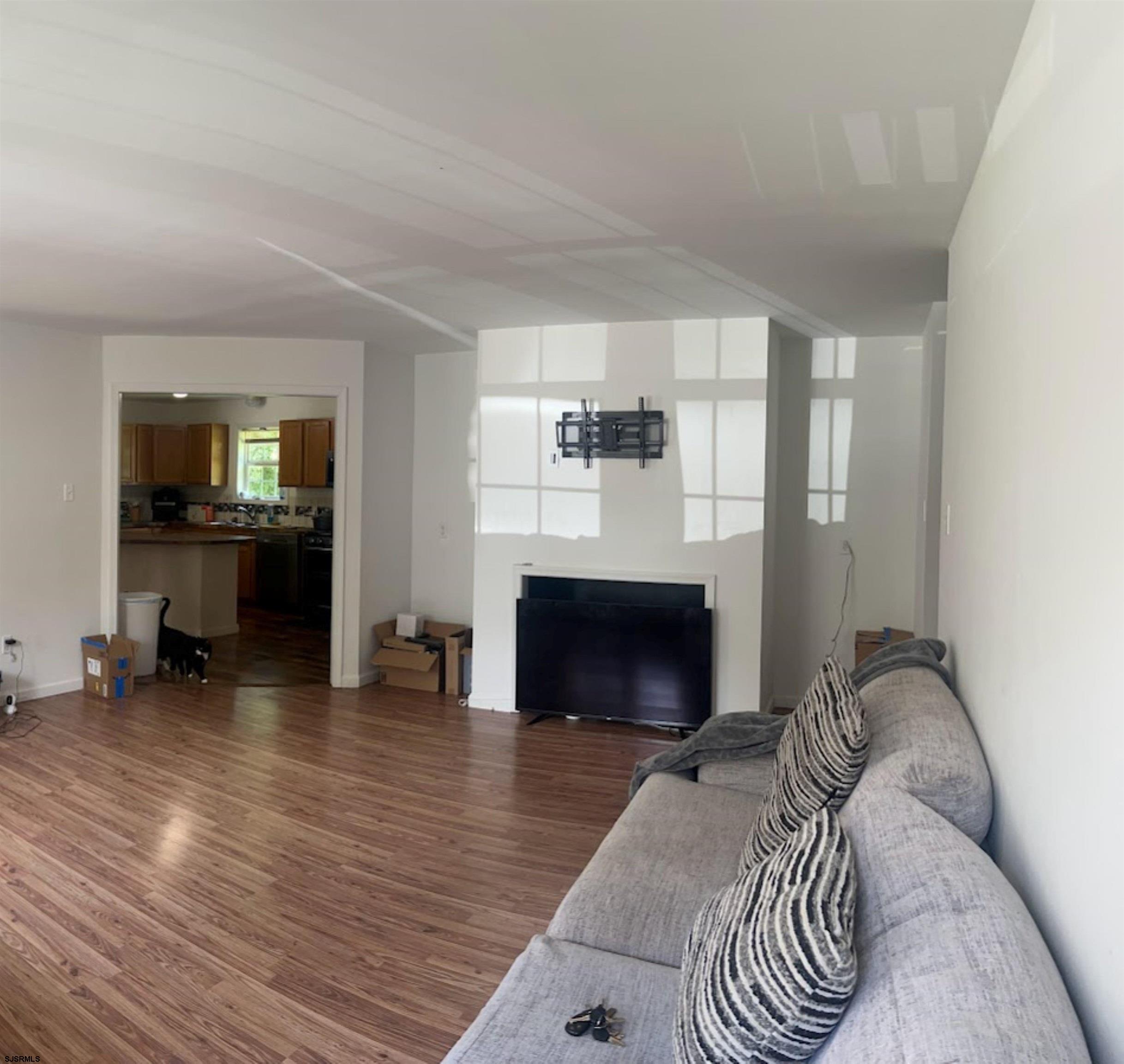 611173 | Photo 2