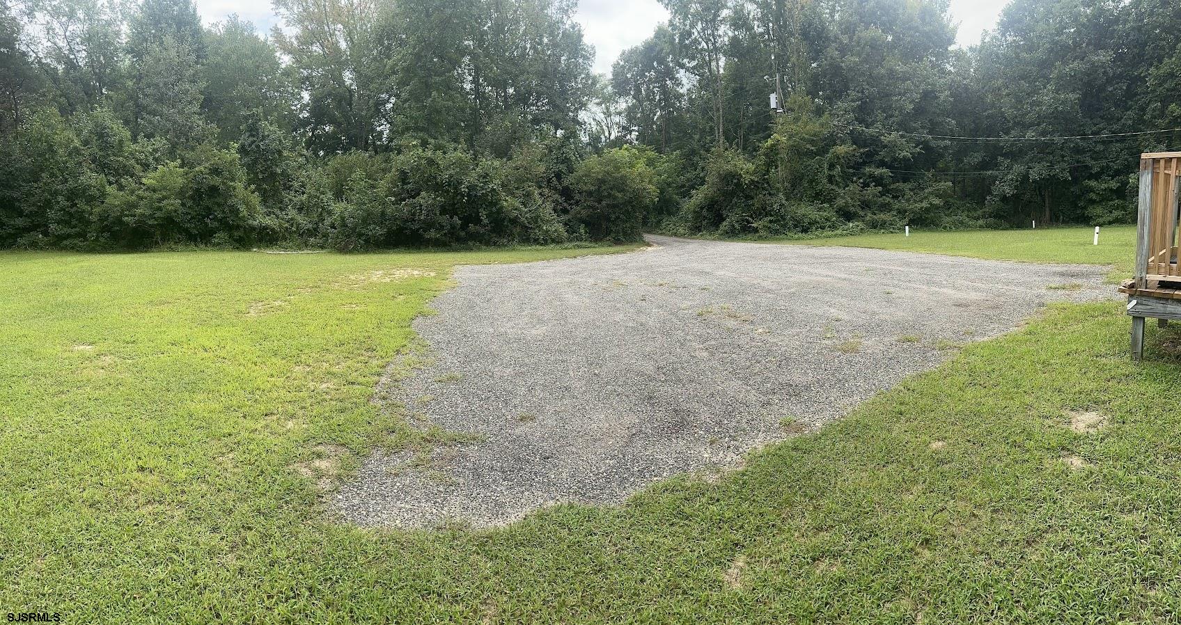 250 Shoemaker Ln