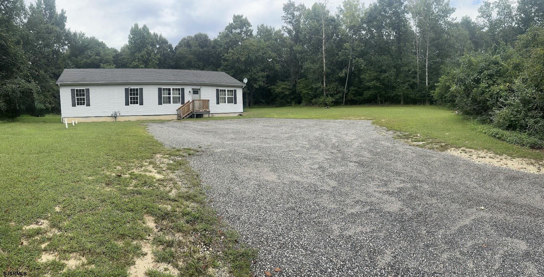 250 Shoemaker Ln