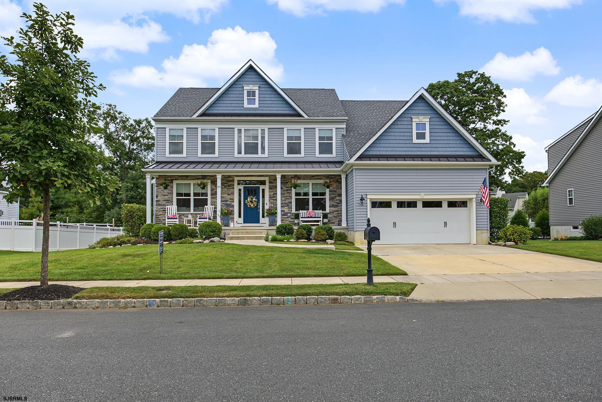30 Monet Dr - Picture 1
