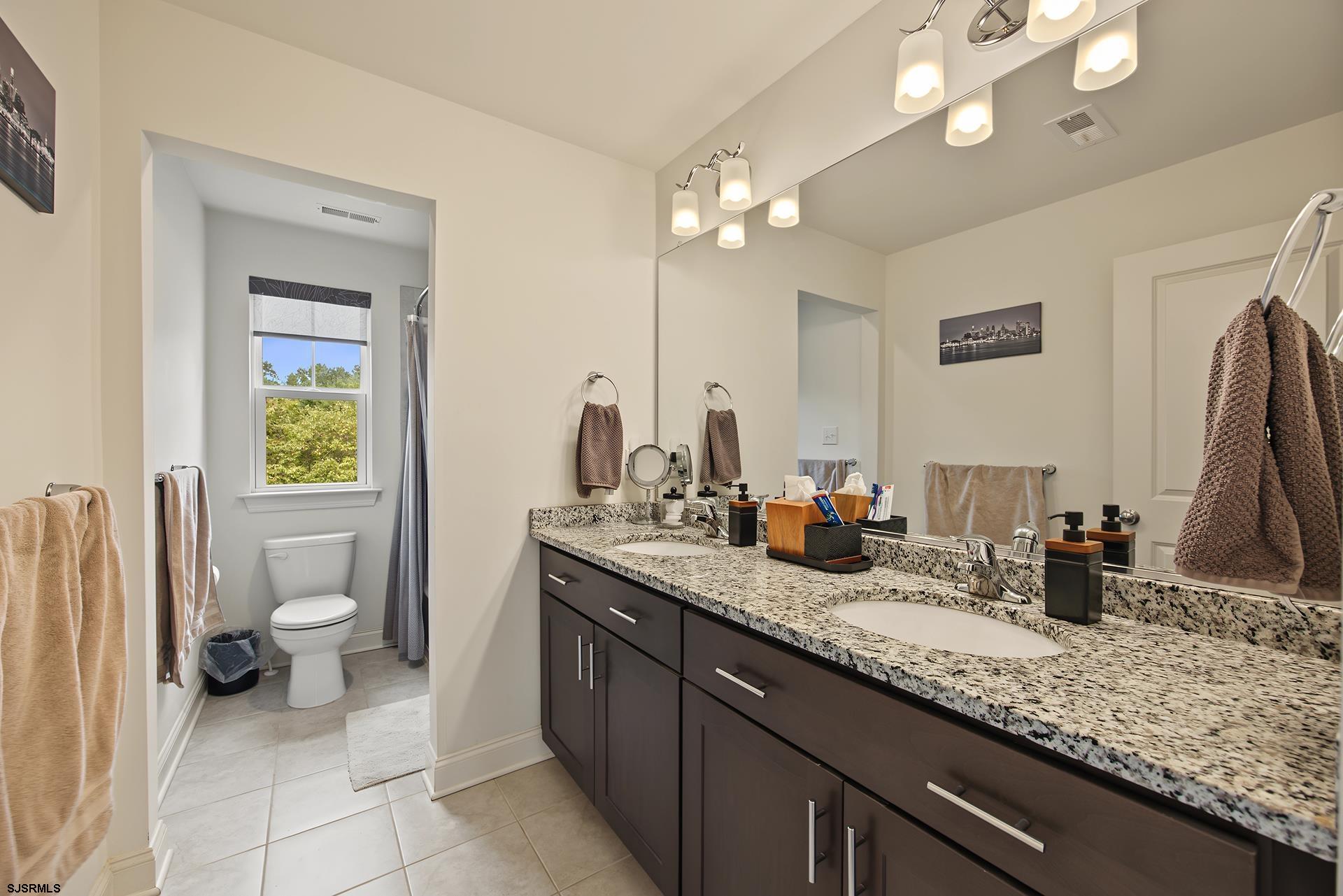 30 Monet Dr