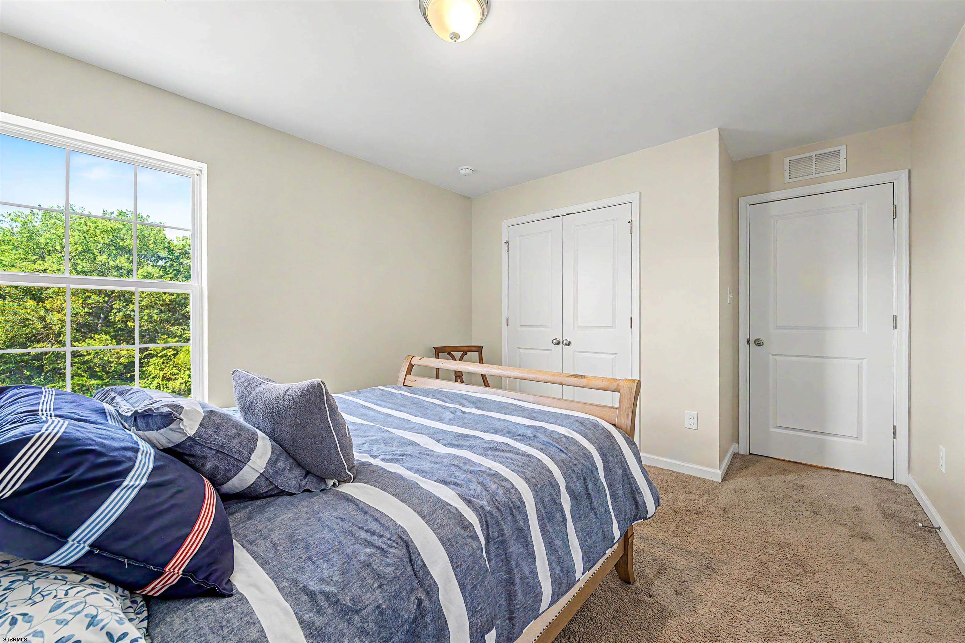128 Crystal Lake Dr