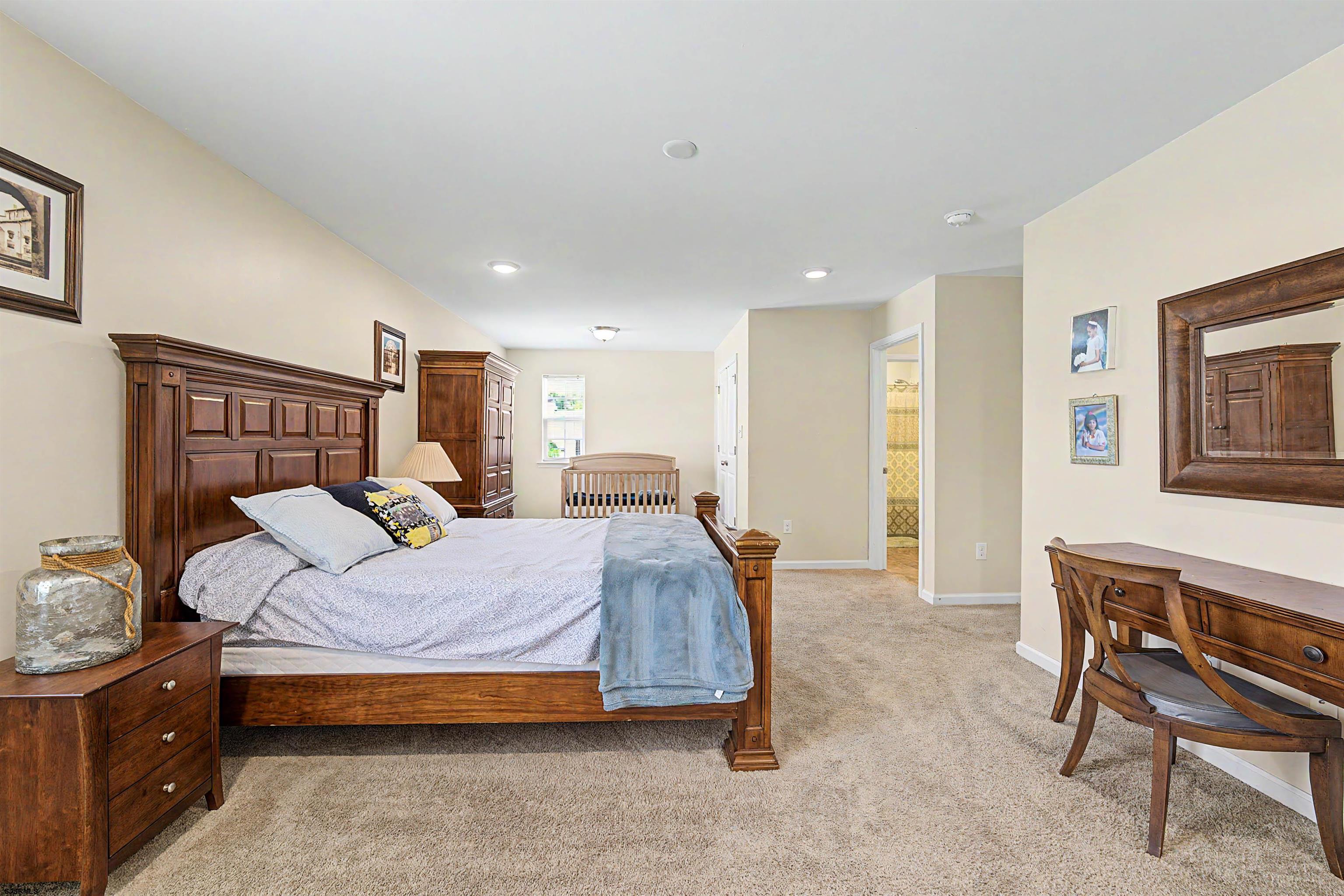 128 Crystal Lake Dr