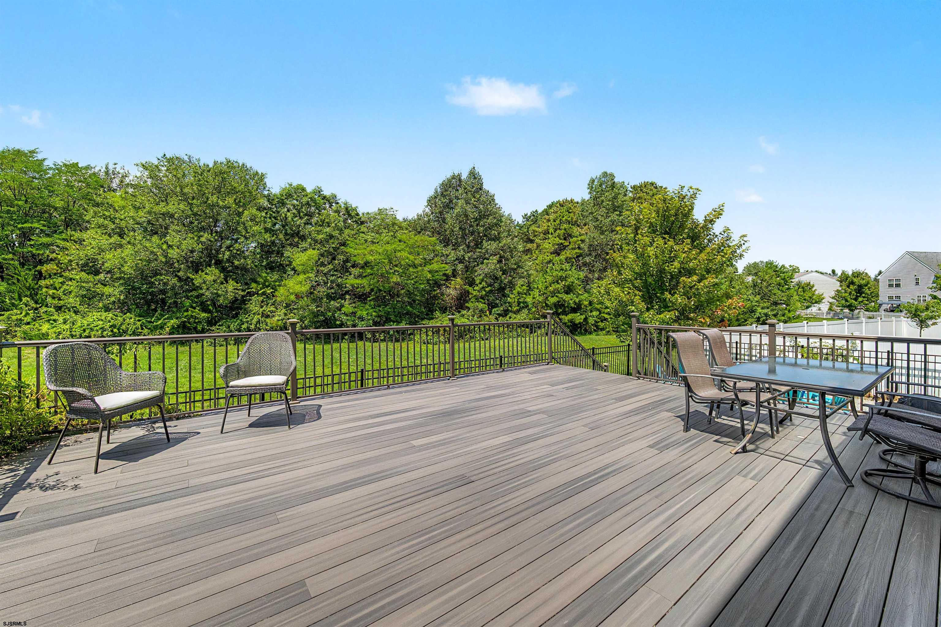 128 Crystal Lake Dr
