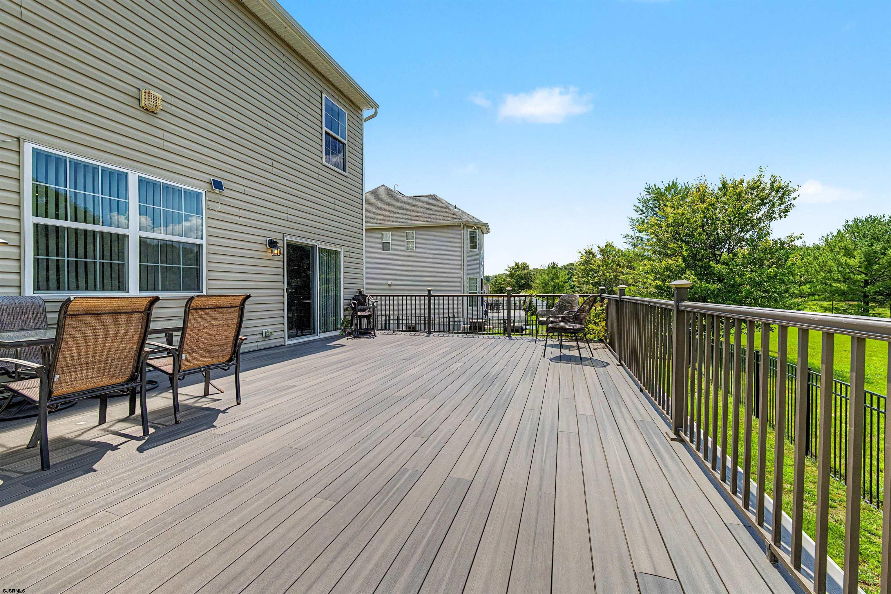 128 Crystal Lake Dr