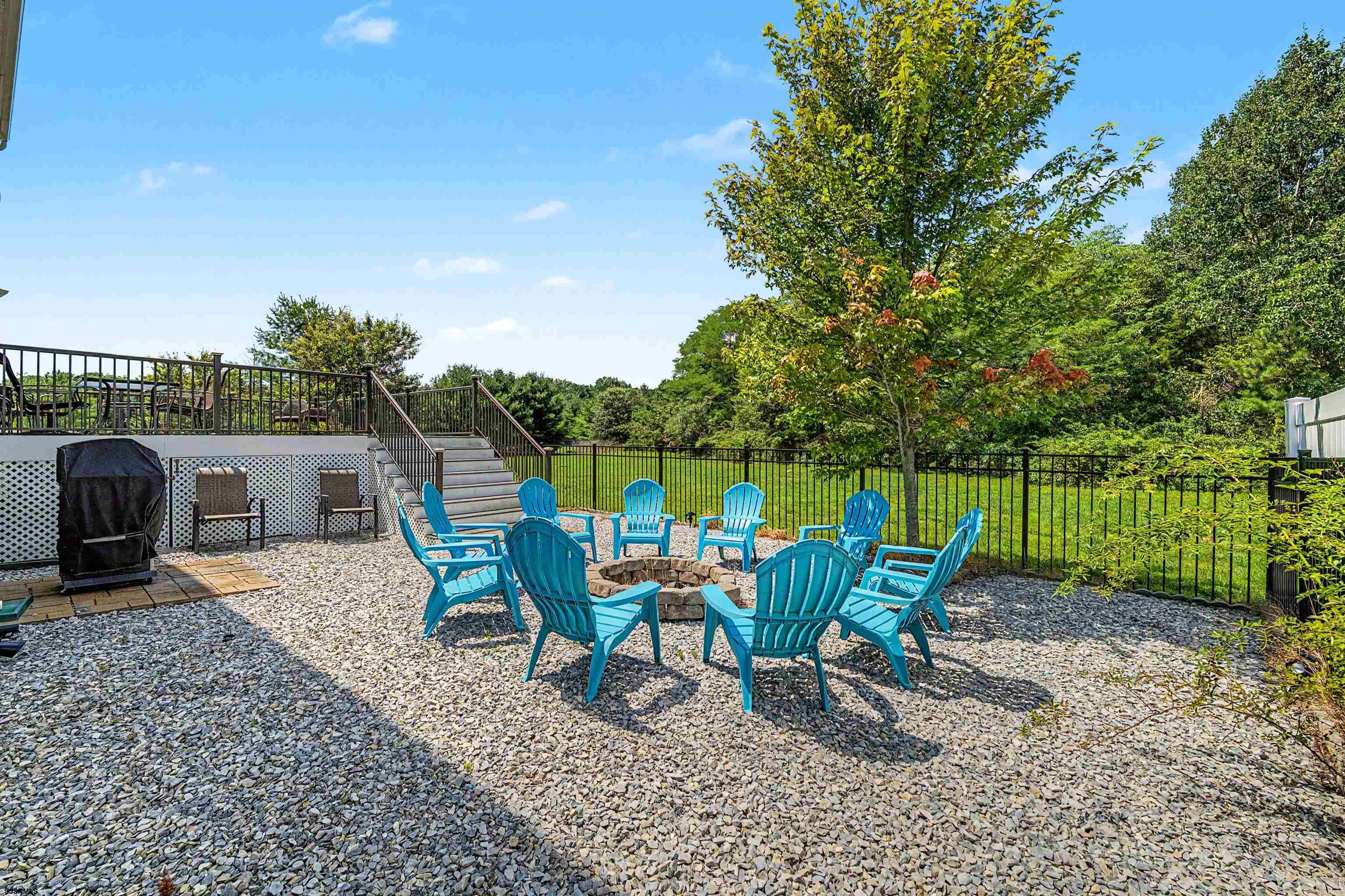 128 Crystal Lake Dr
