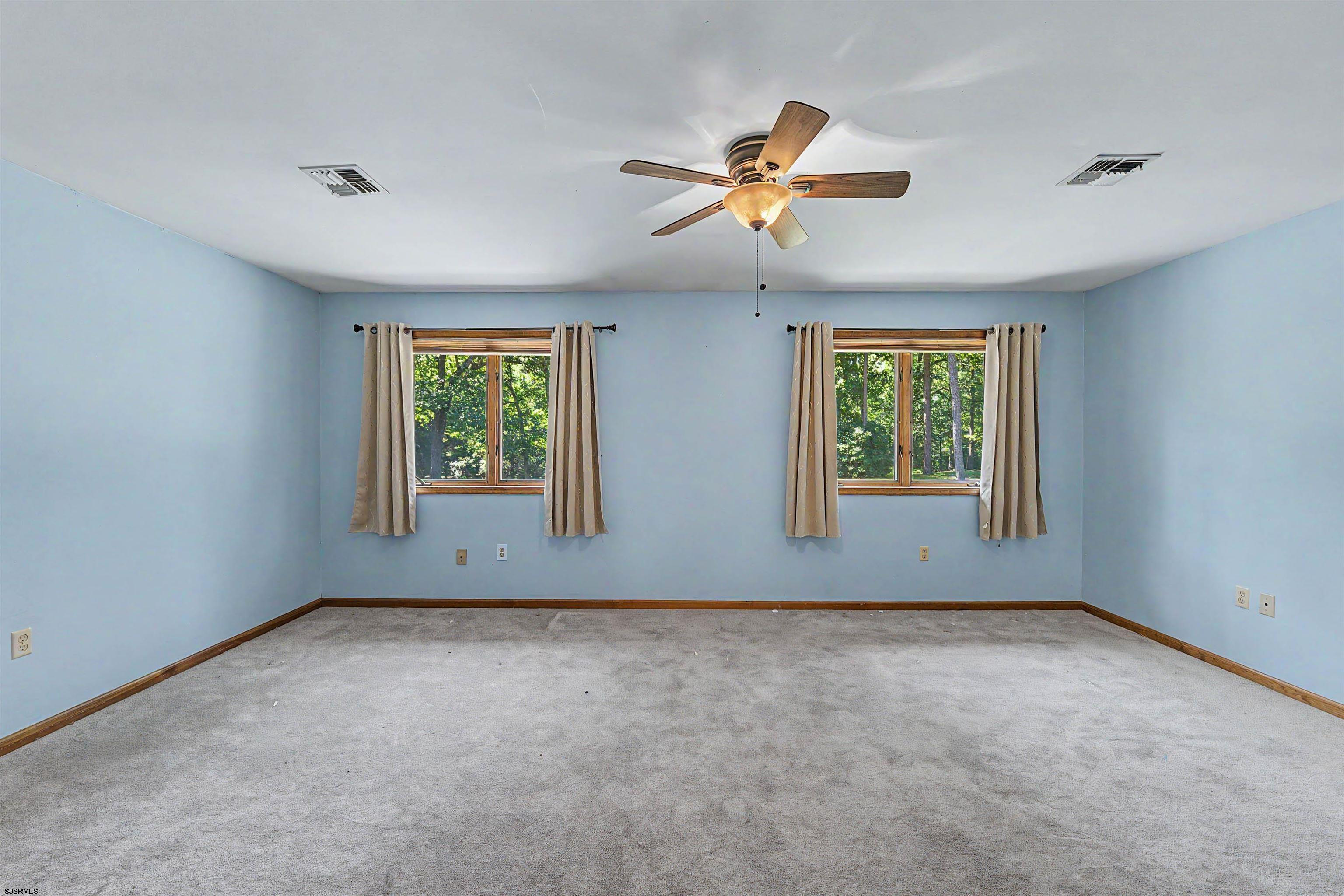 611251 | Photo 21