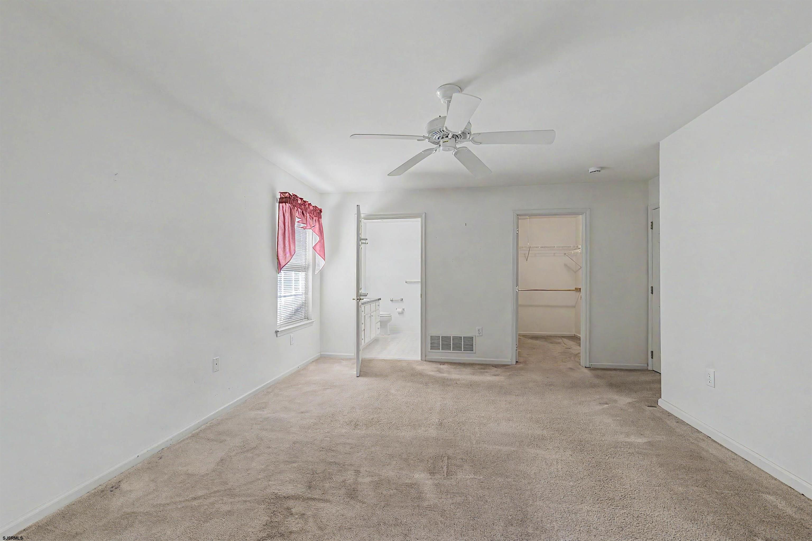 611270 | Photo 21