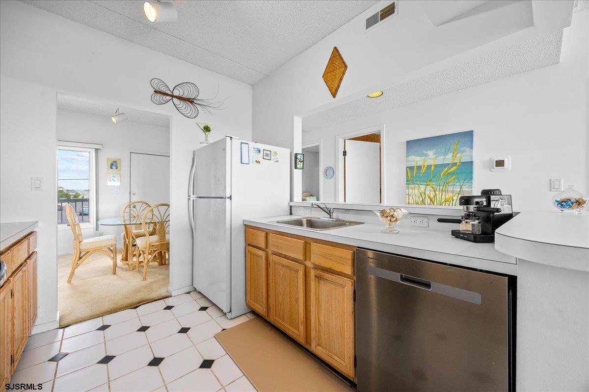116 W Brigantine Avenue