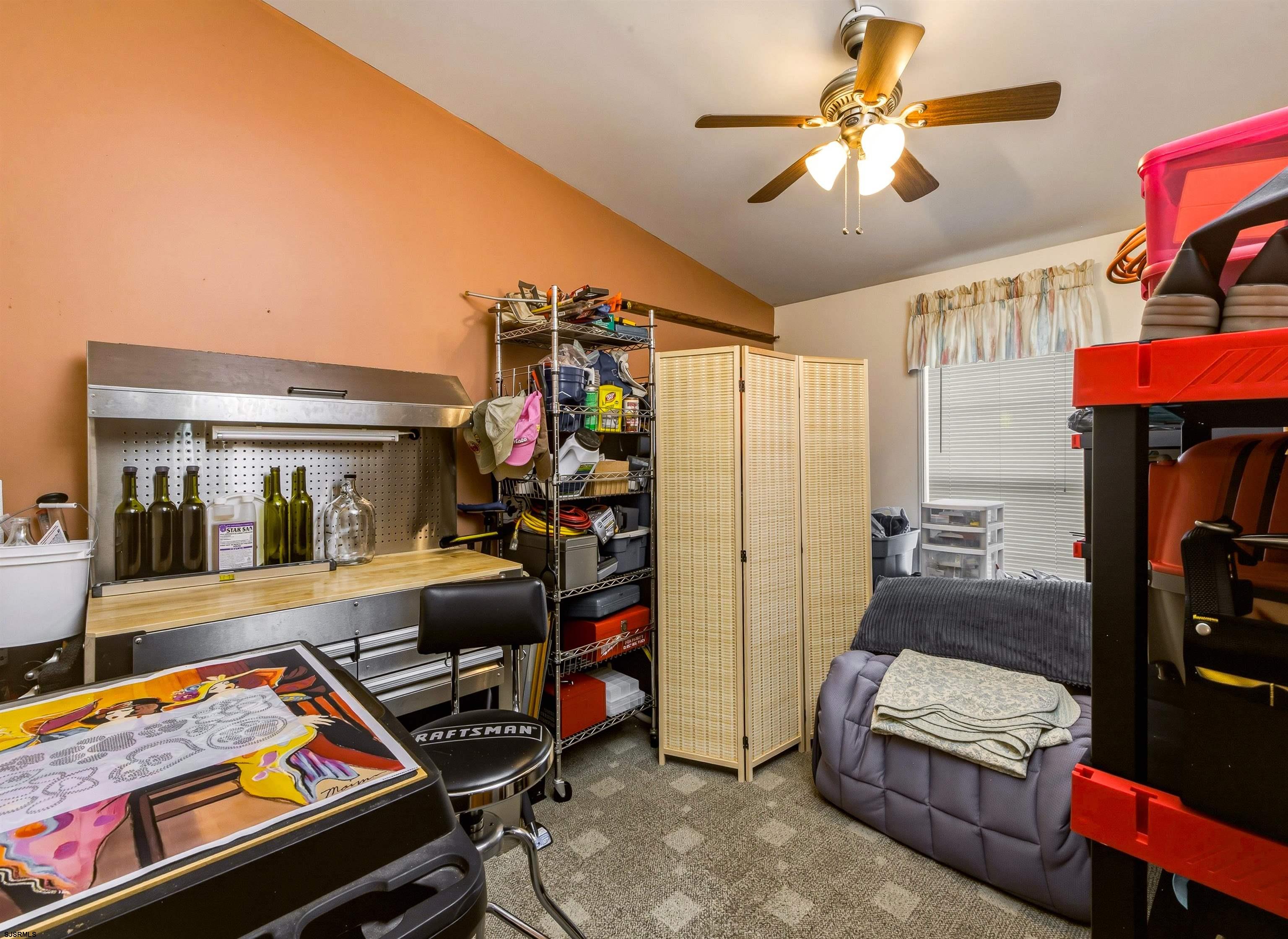 611311 | Photo 21