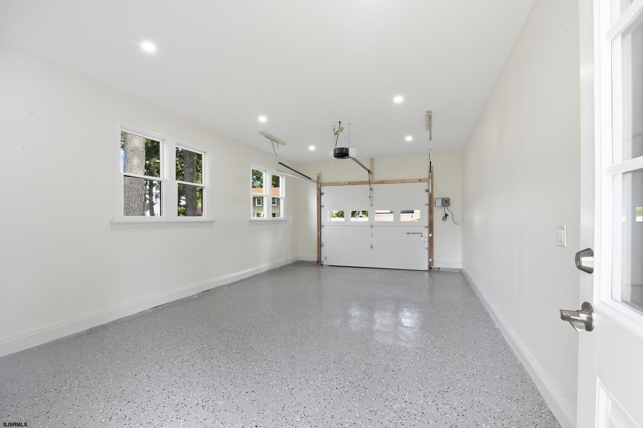 12 Oakview Dr
