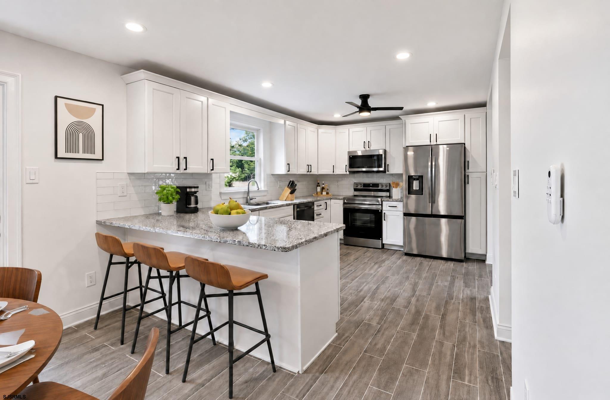 12 Oakview Dr