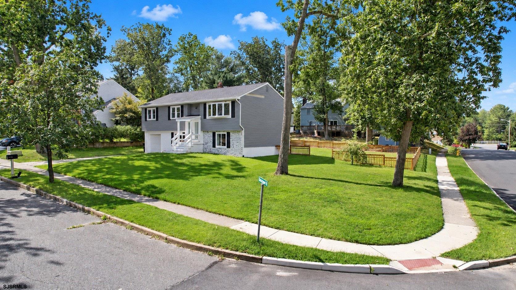 1 Beechwood Street