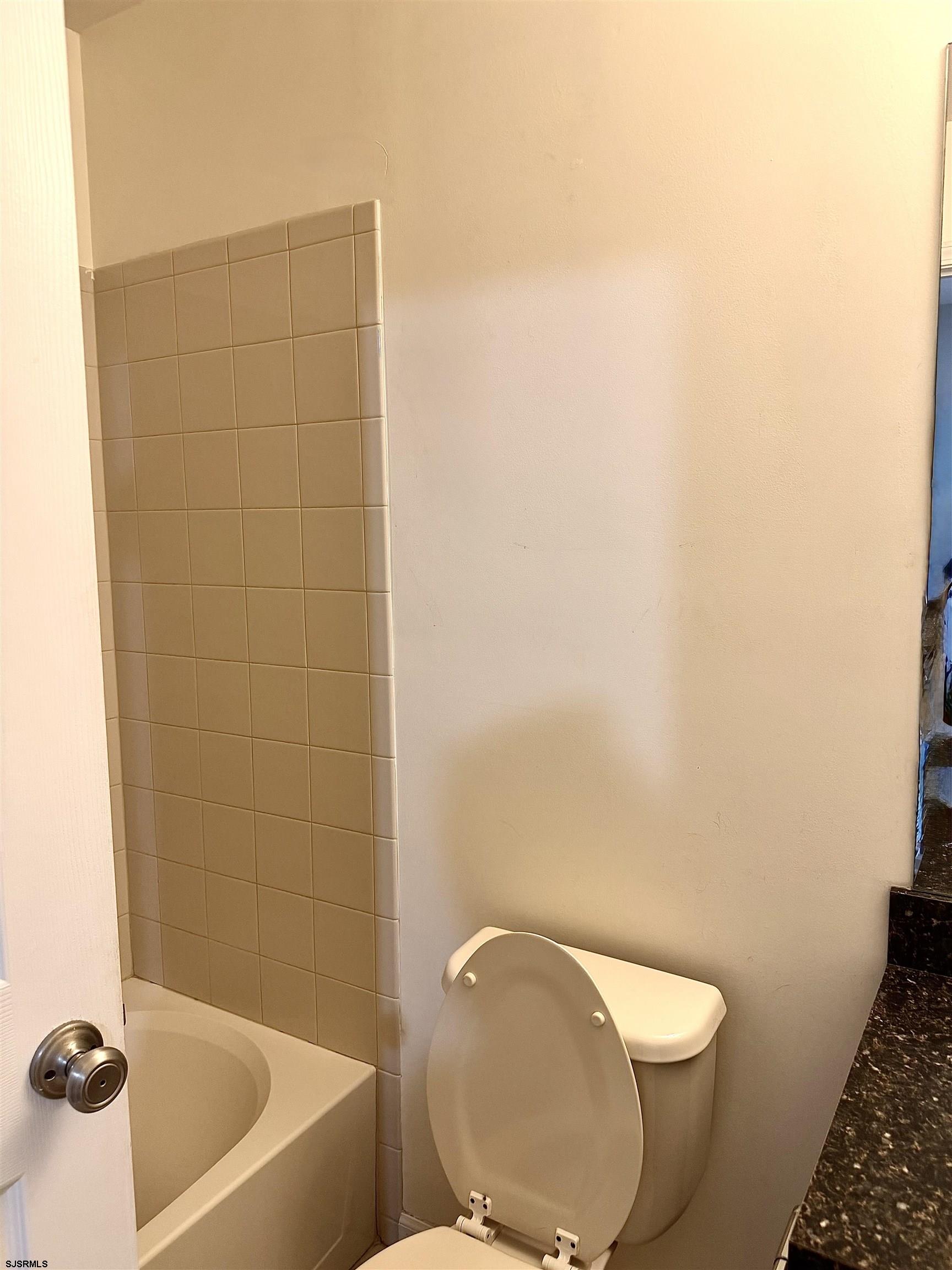 611401 | Photo 21