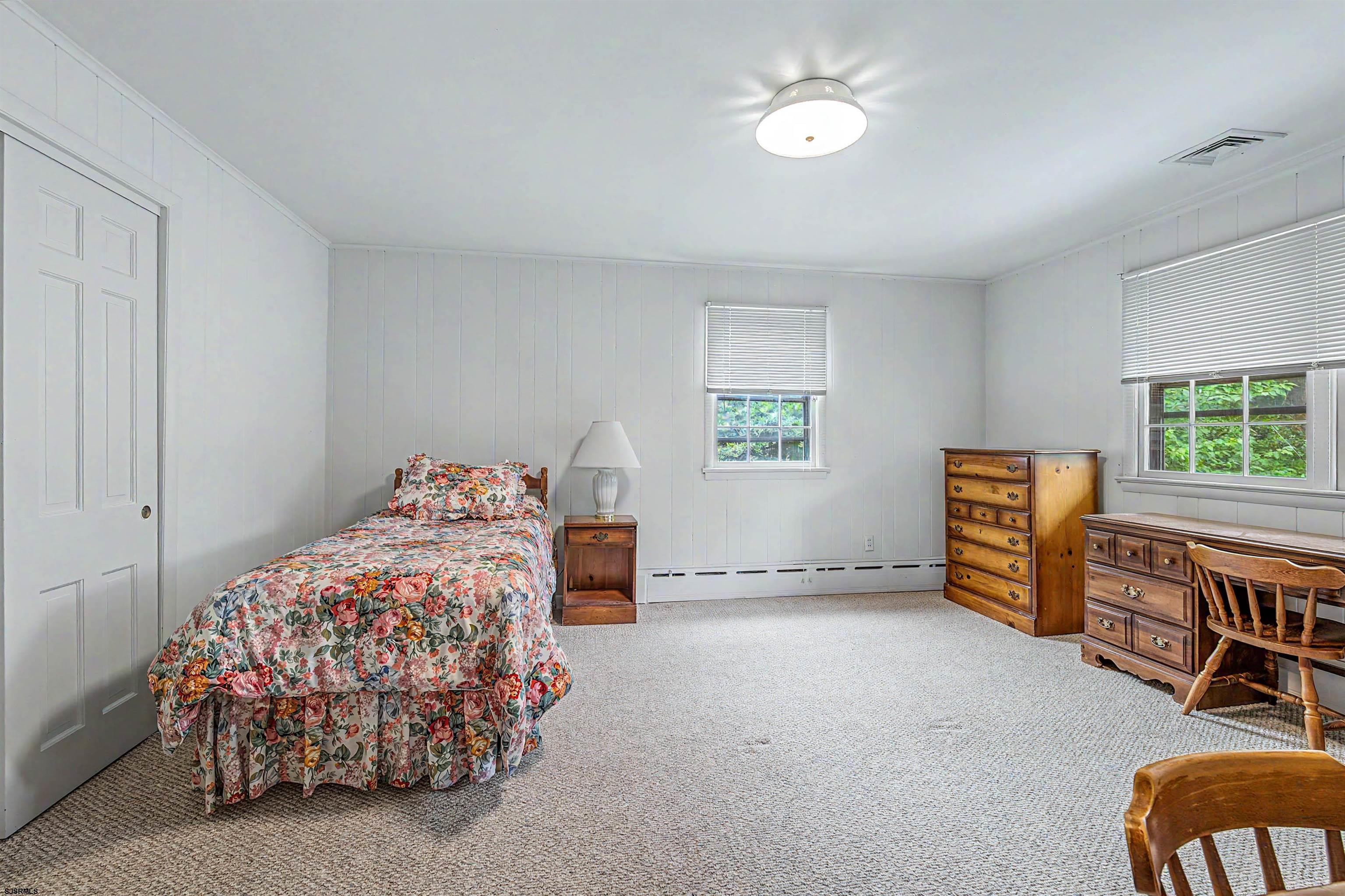611436 | Photo 29