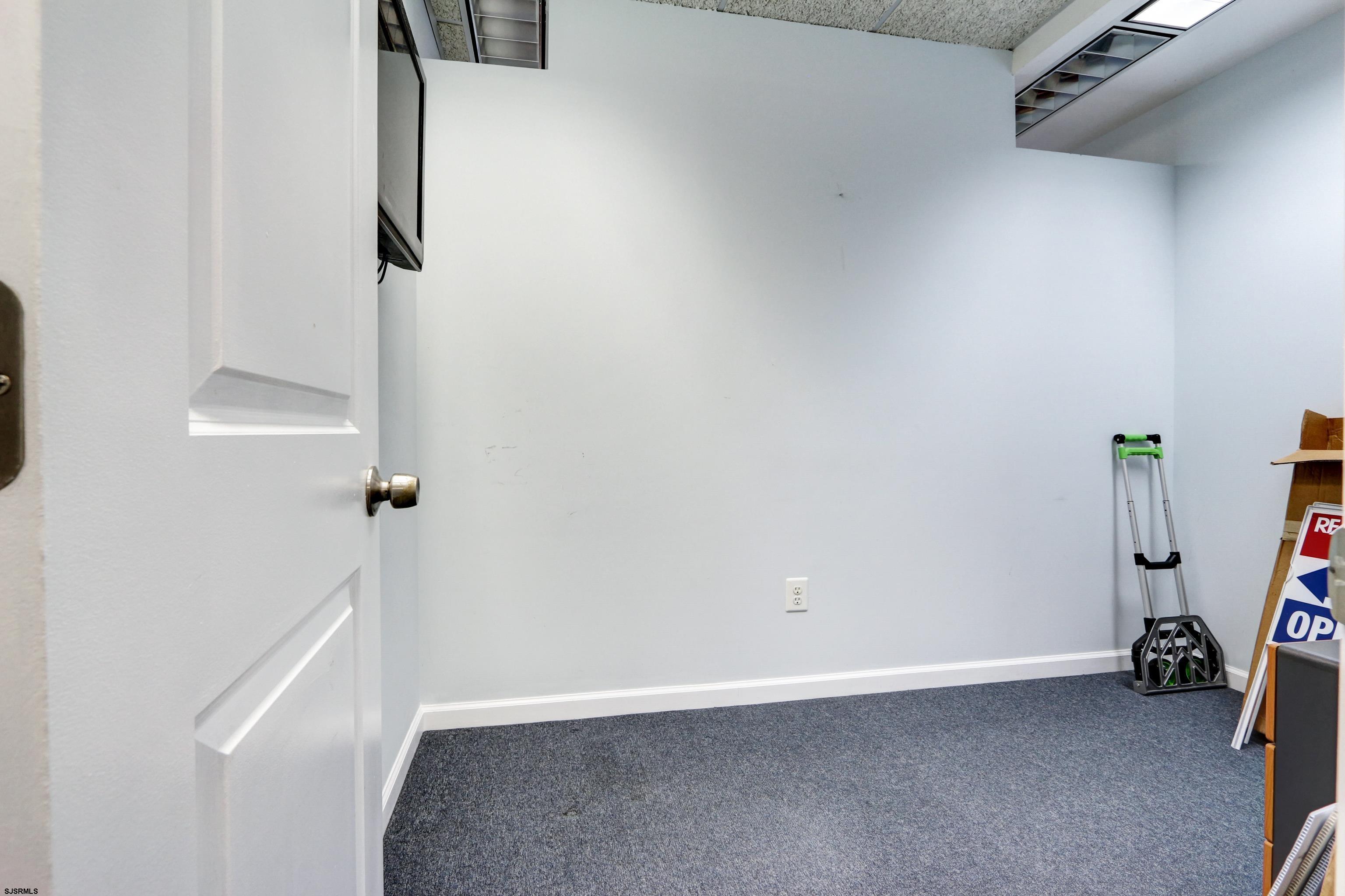 611463 | Photo 20