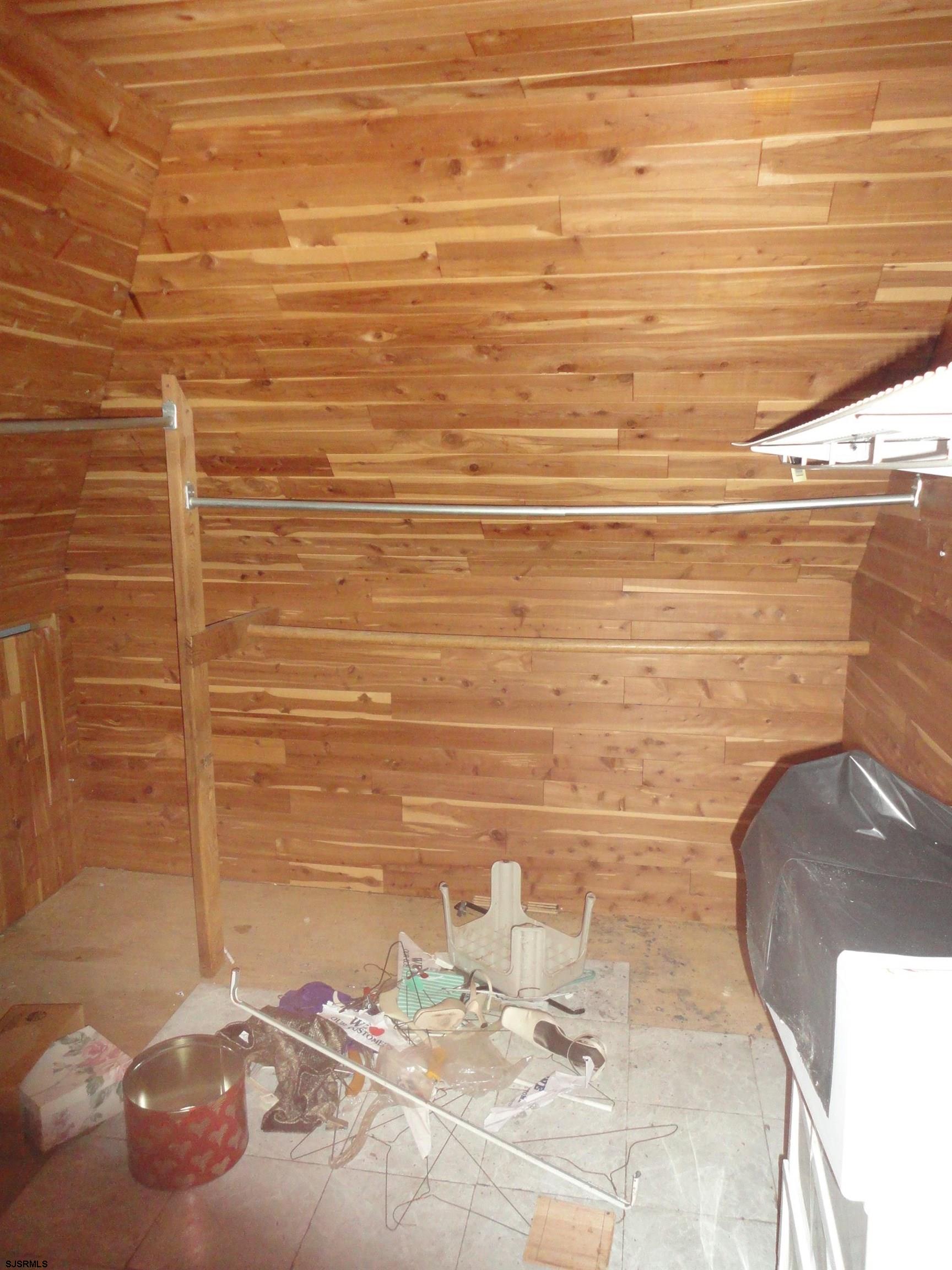 611482 | Photo 28