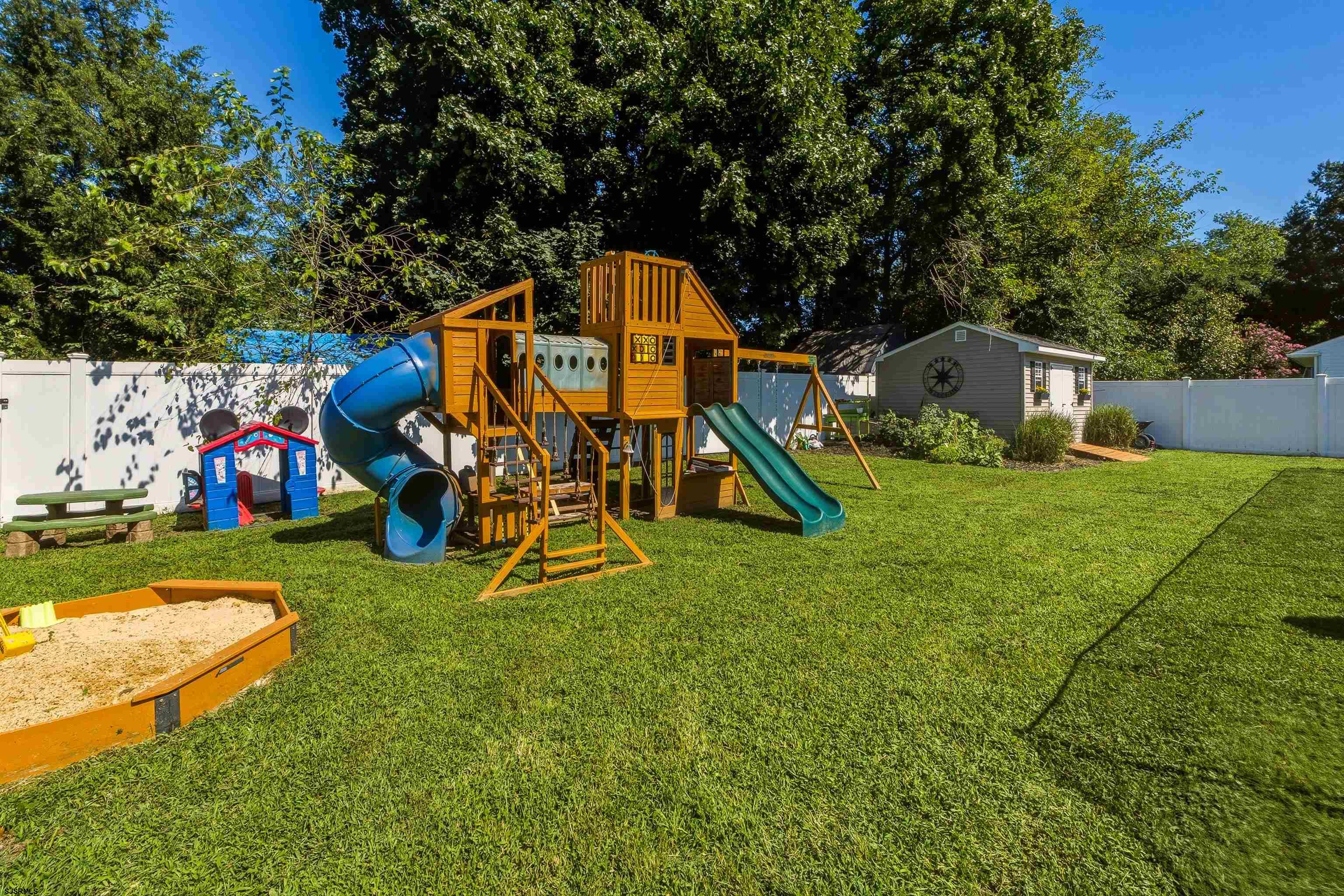 611552 | Photo 23