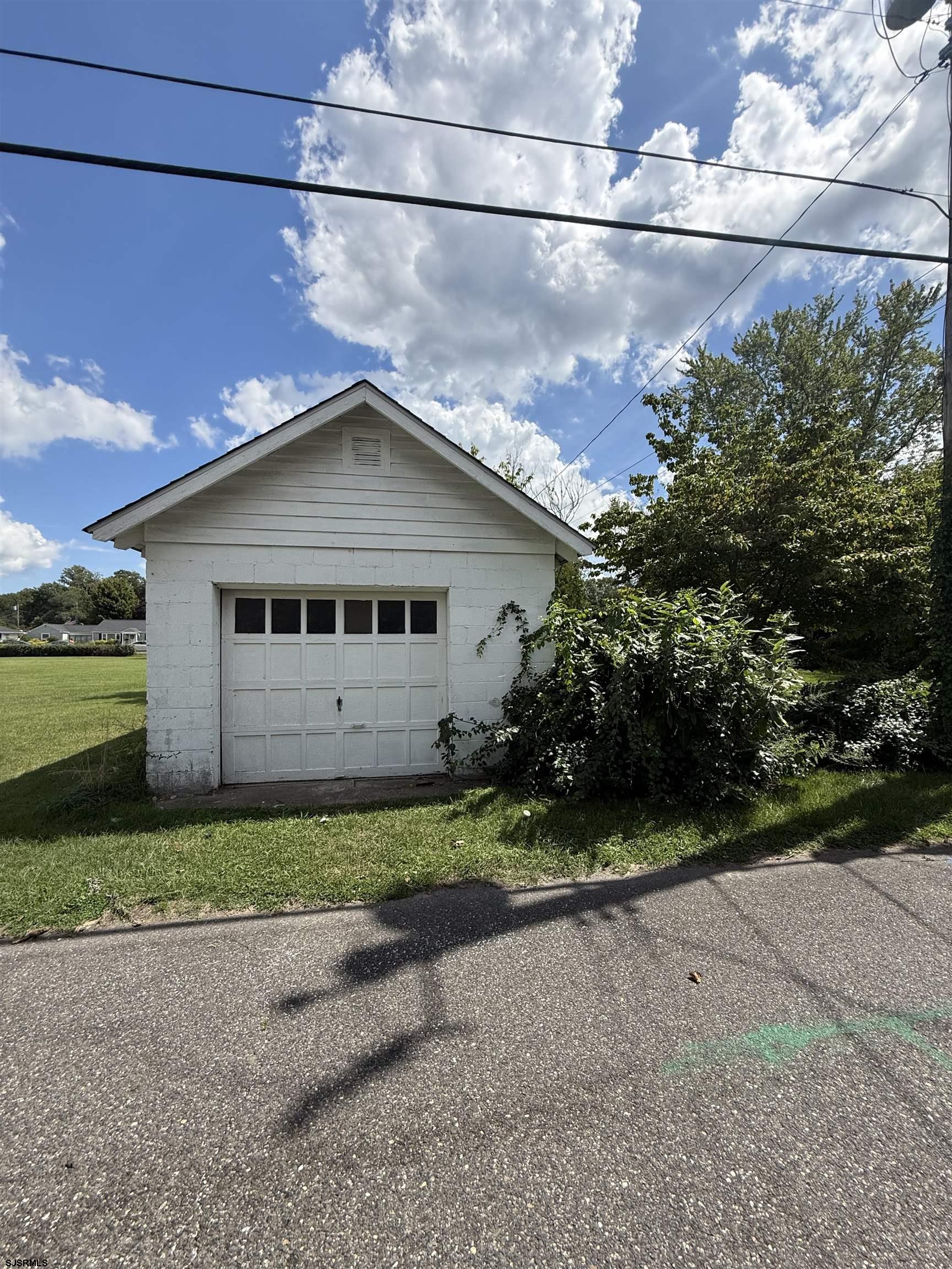 611563 | Photo 20