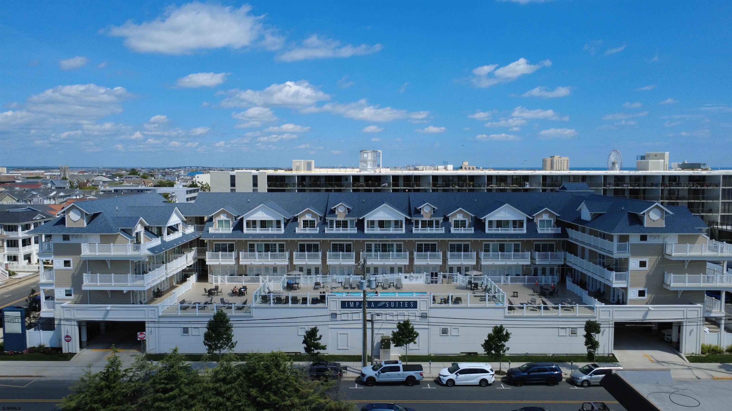 611571 | Photo 2