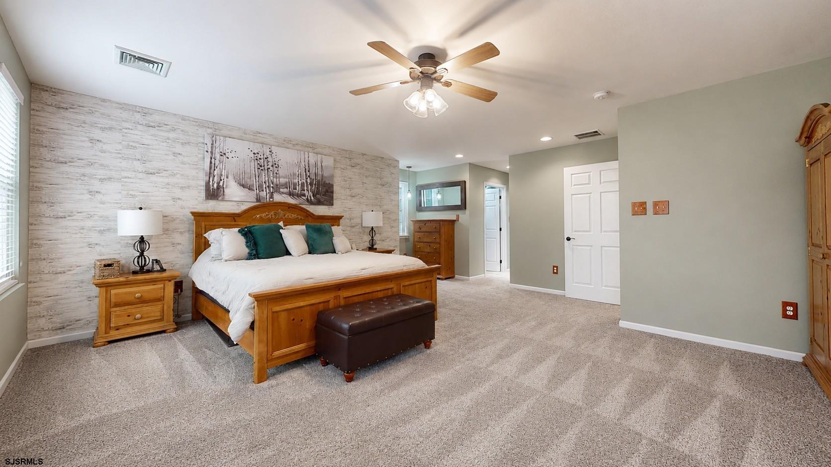 611628 | Photo 39