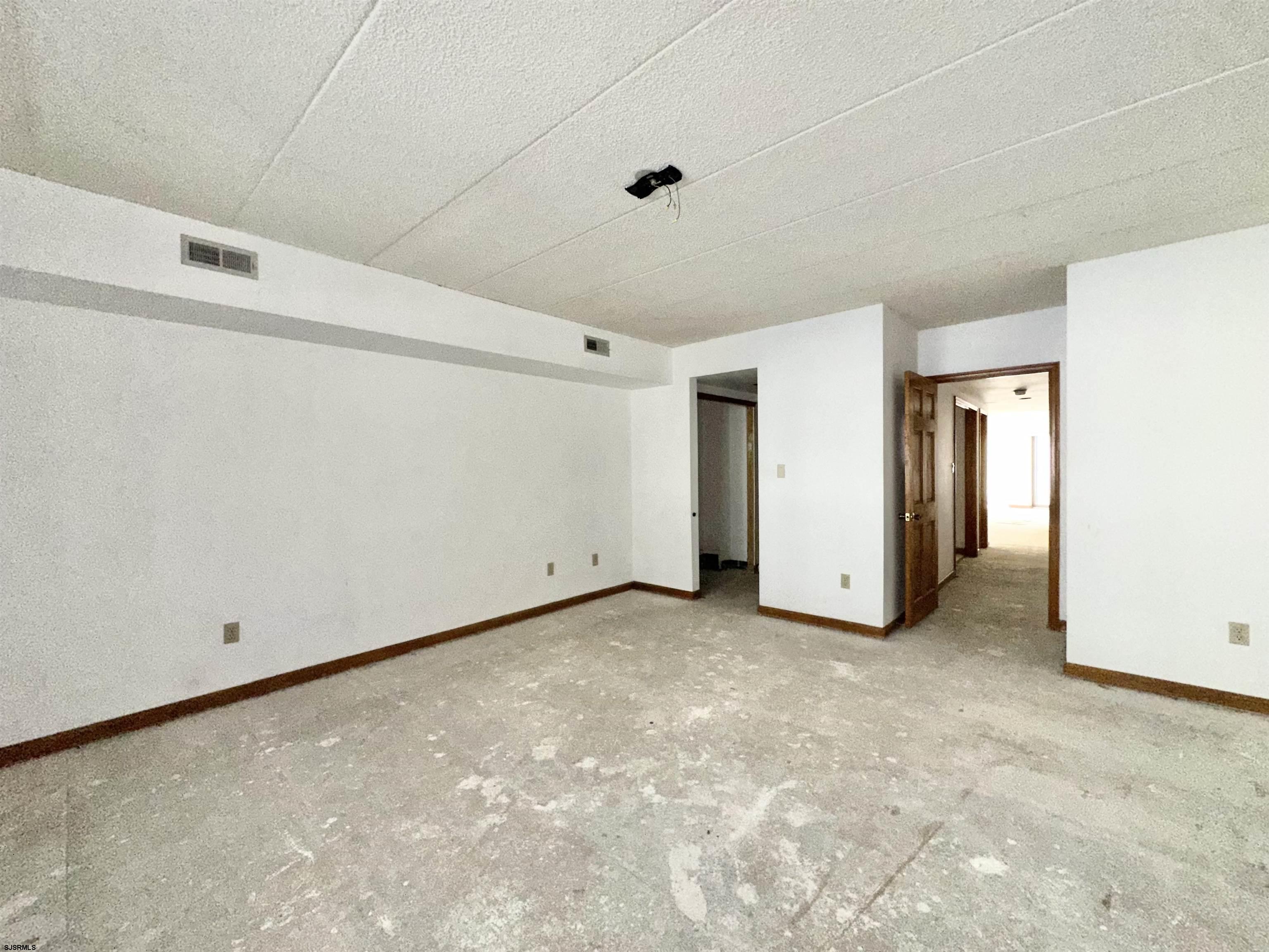 611634 | Photo 21