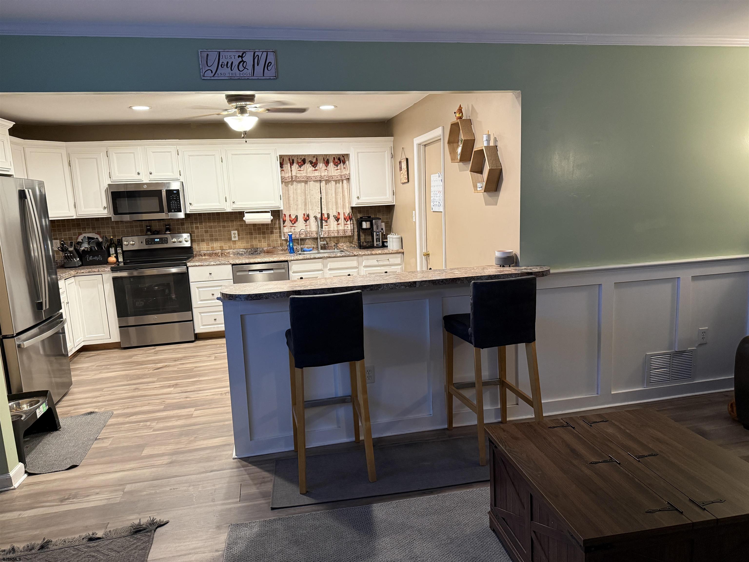 259 Pine