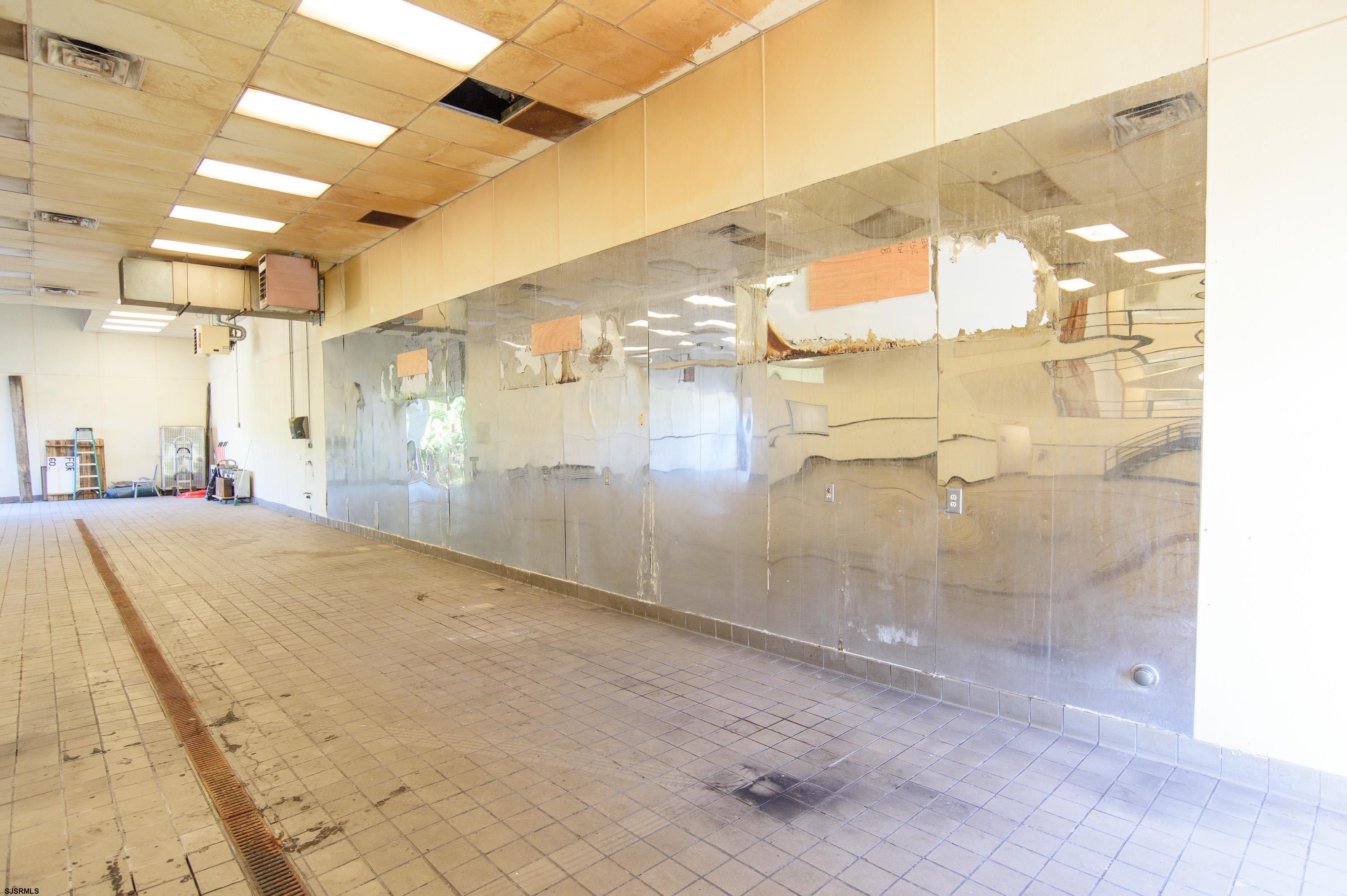 611694 | Photo 26