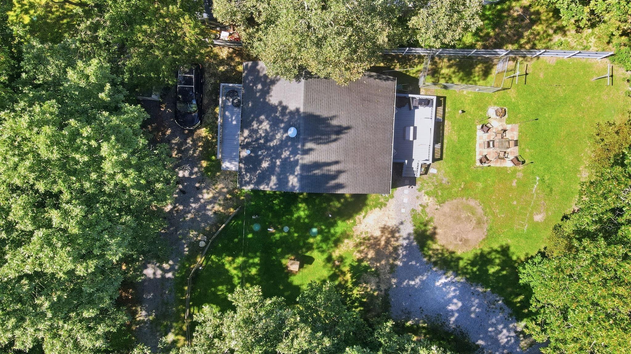 611700 | Photo 28