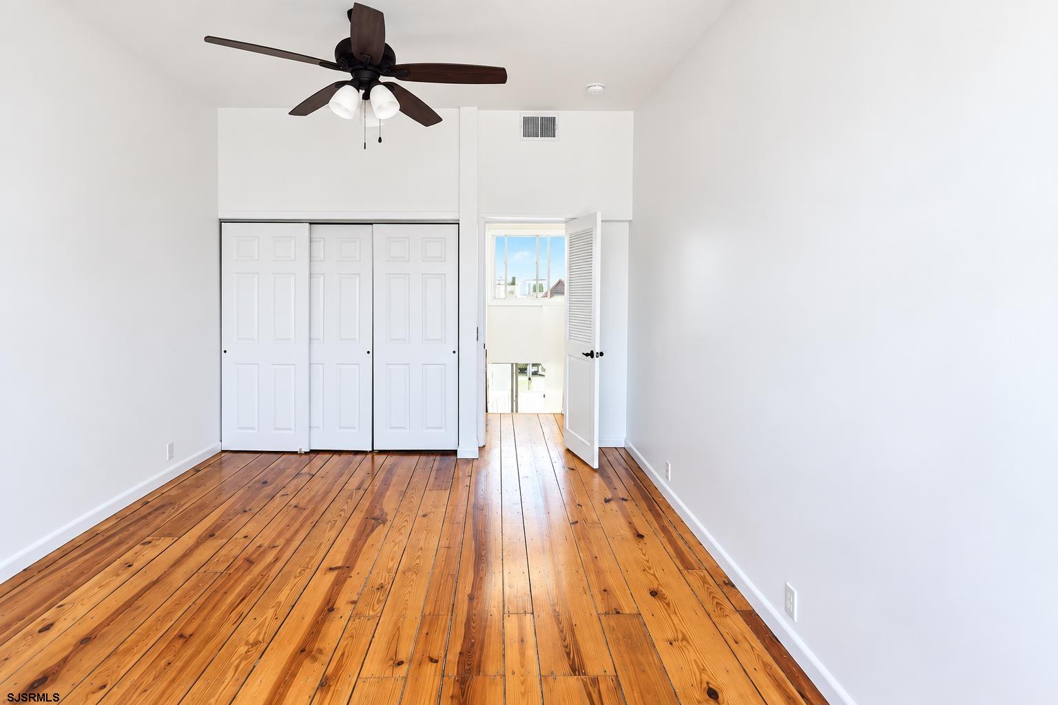 151 N Annapolis Avenue