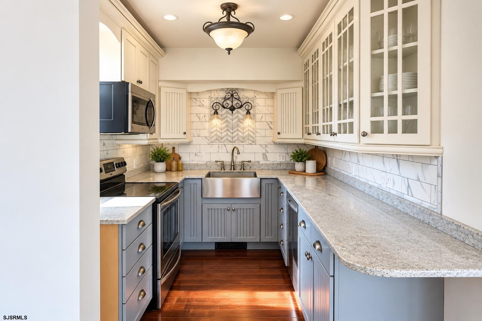 151 N Annapolis Avenue