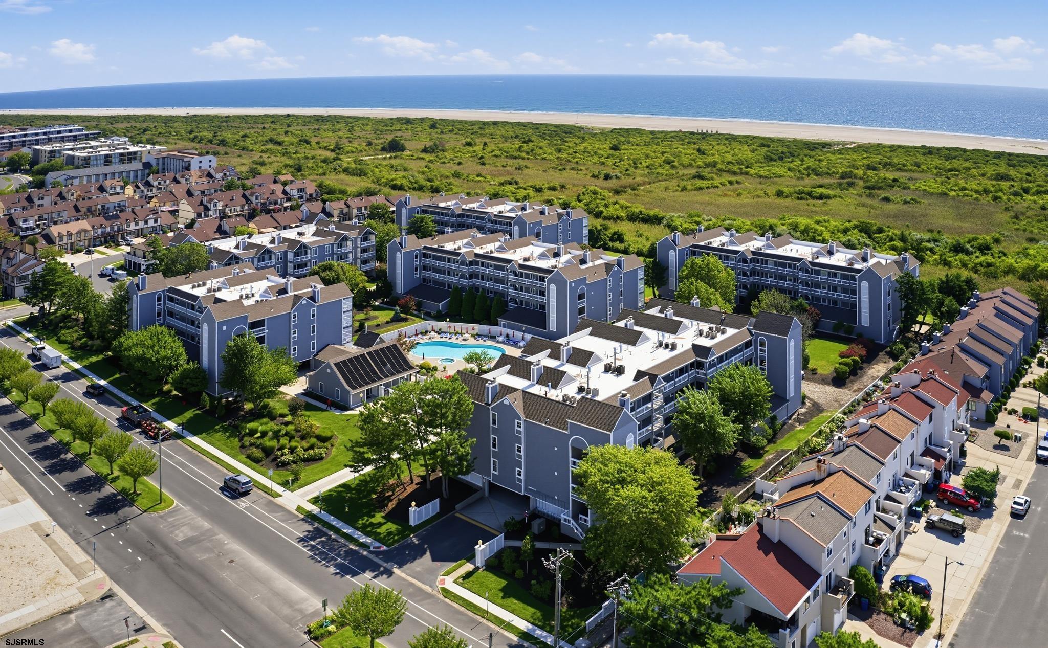 4800 Harbor Beach Blvd