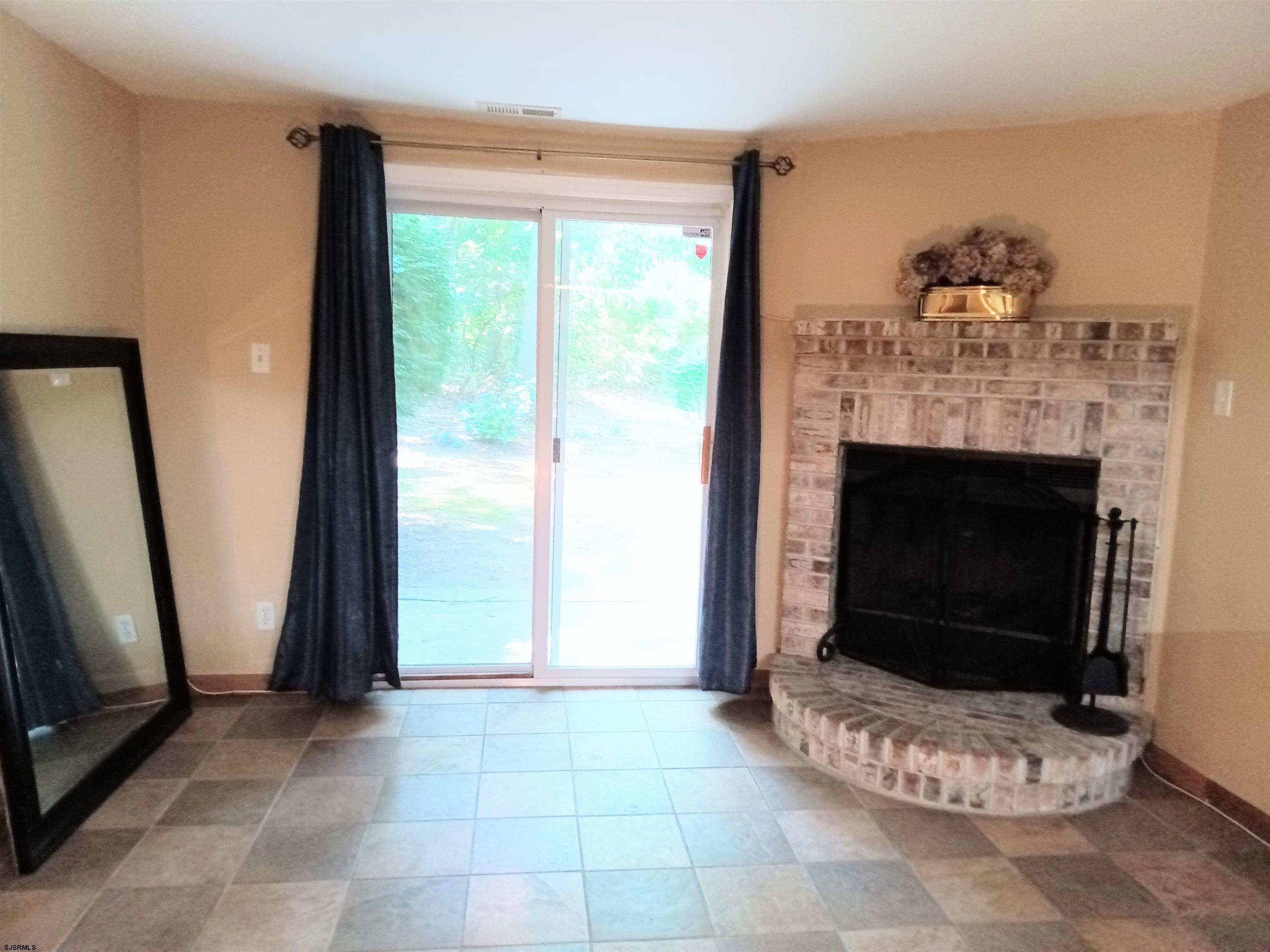 611776 | Photo 2