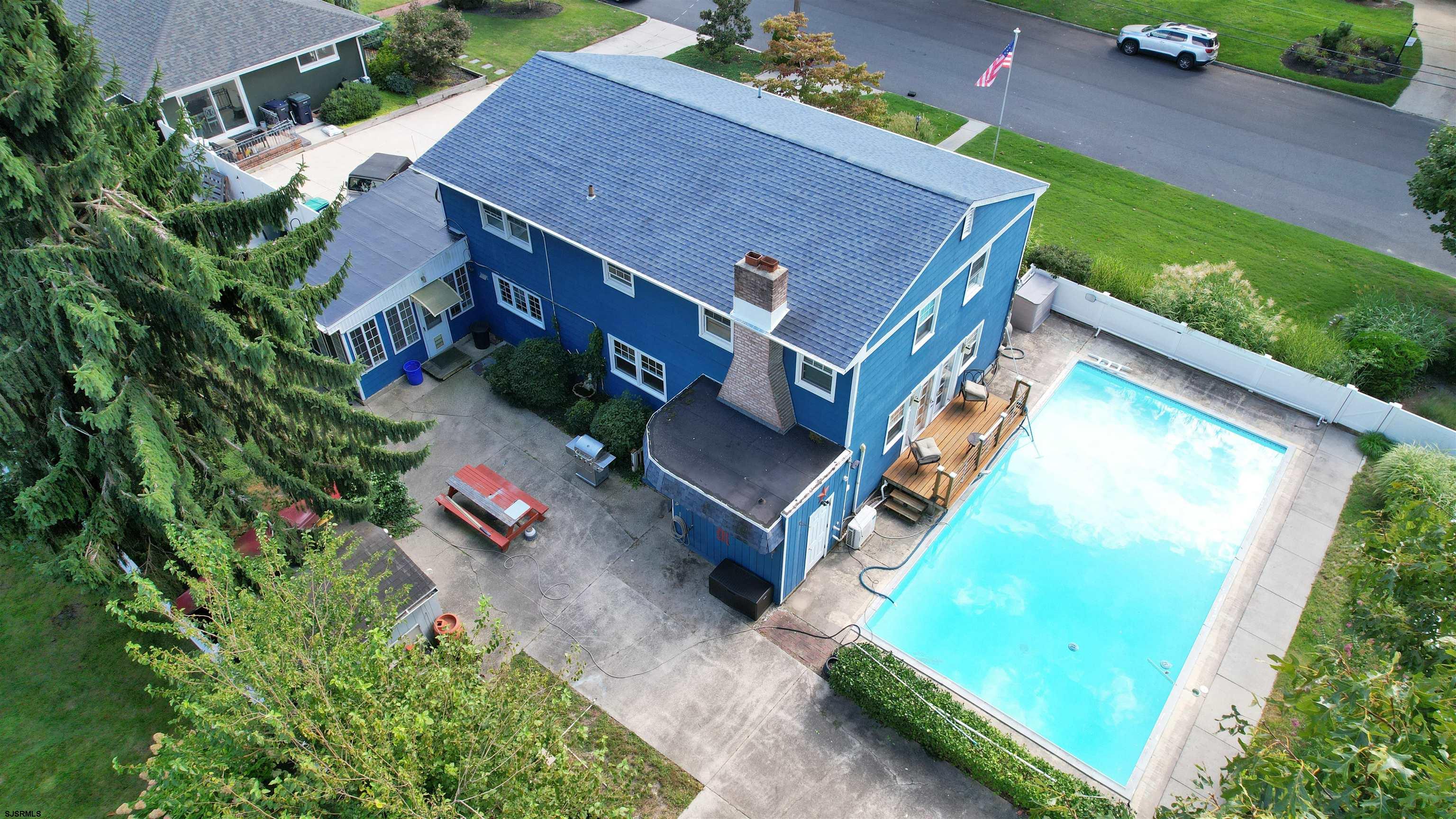 844 Marlborough Avenue