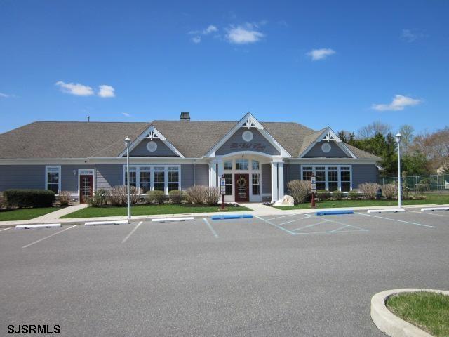 611838 | Photo 25