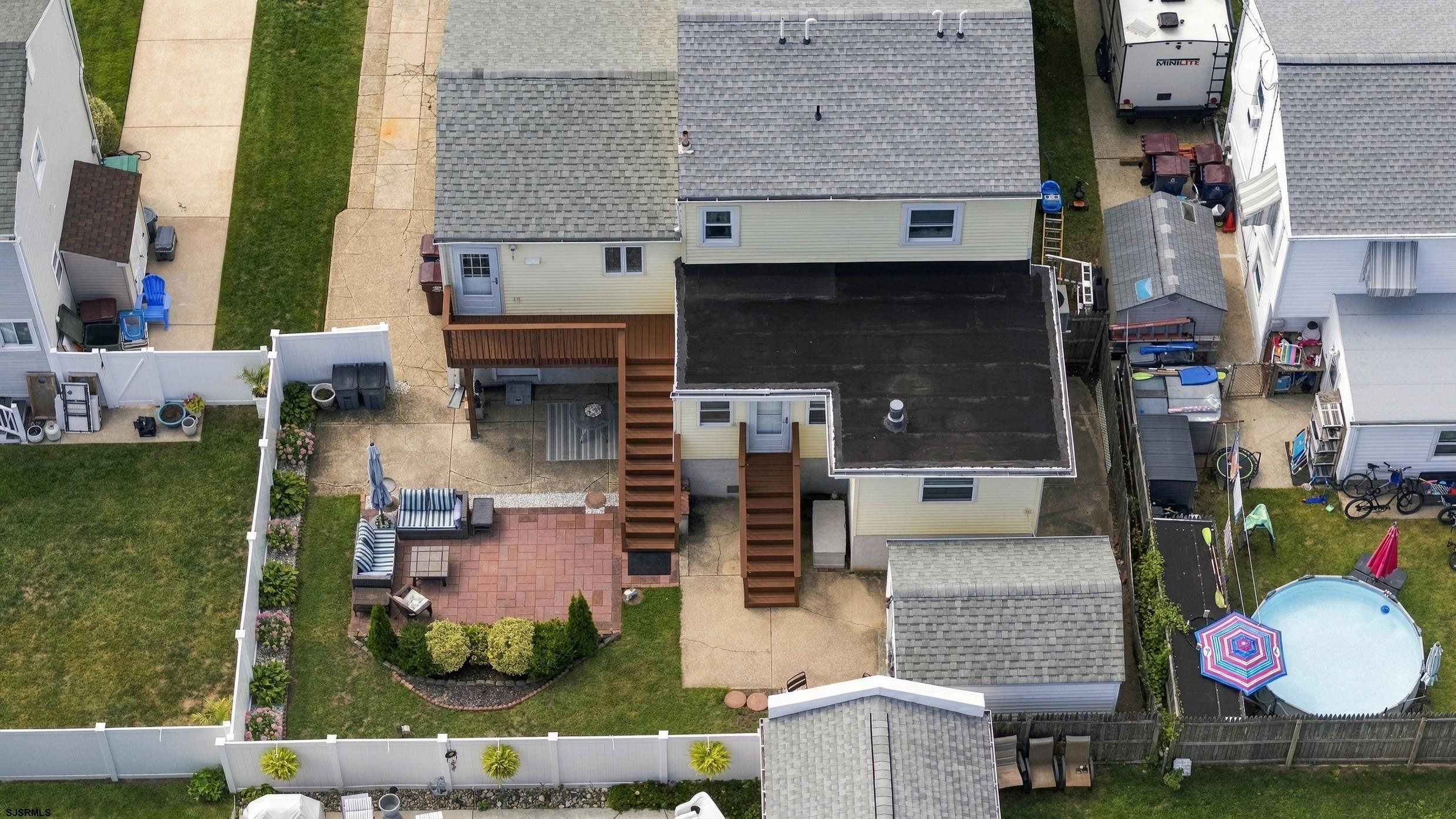 611 N Cambridge Avenue