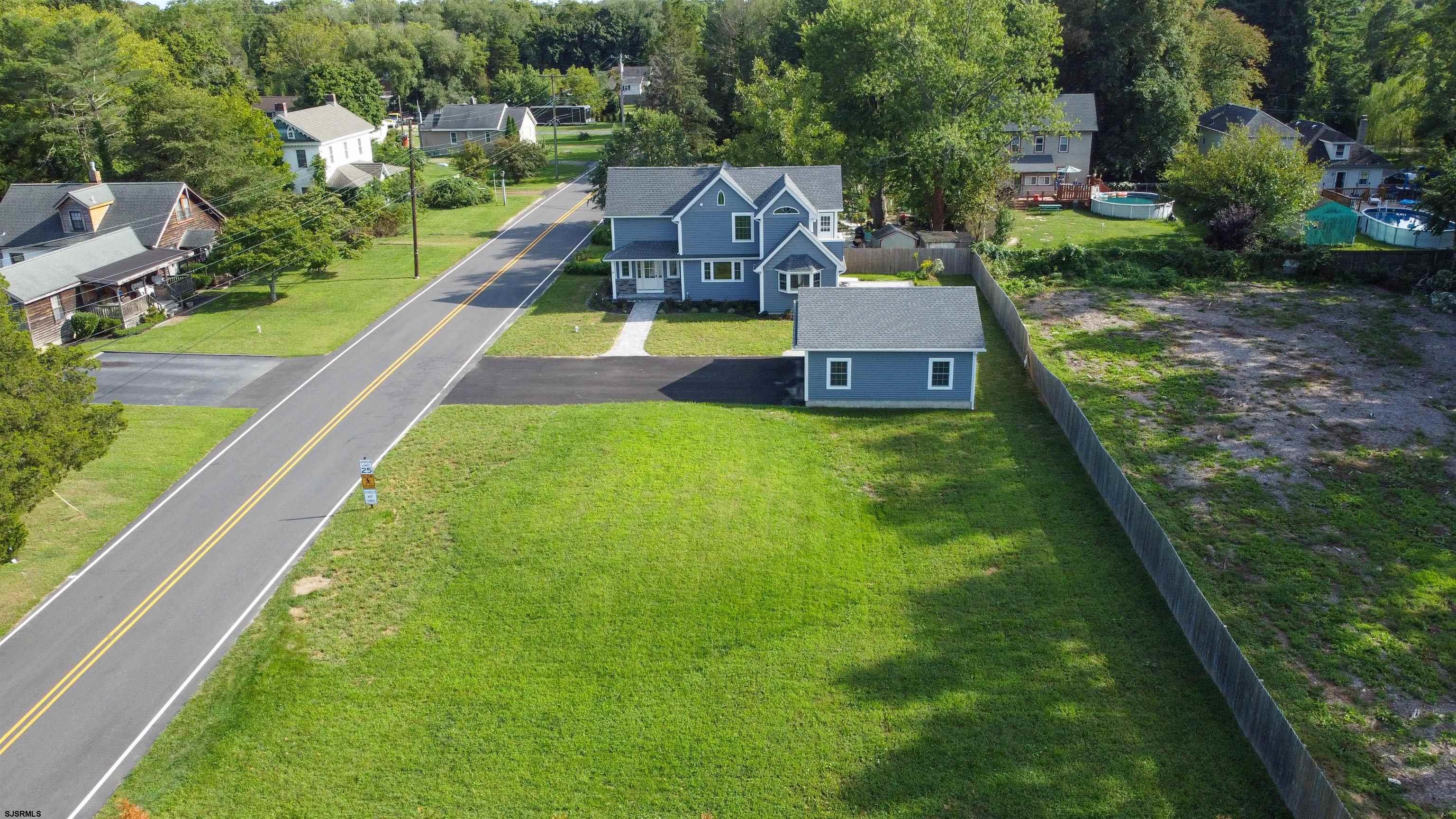 4 S Maple Avenue