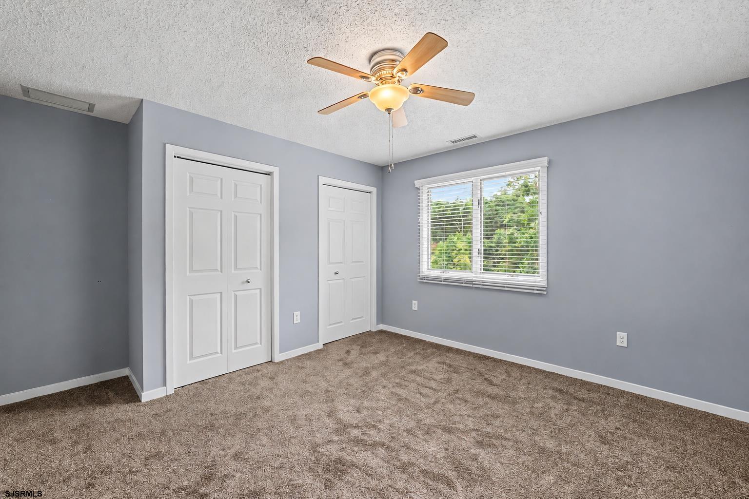 27 School House Road